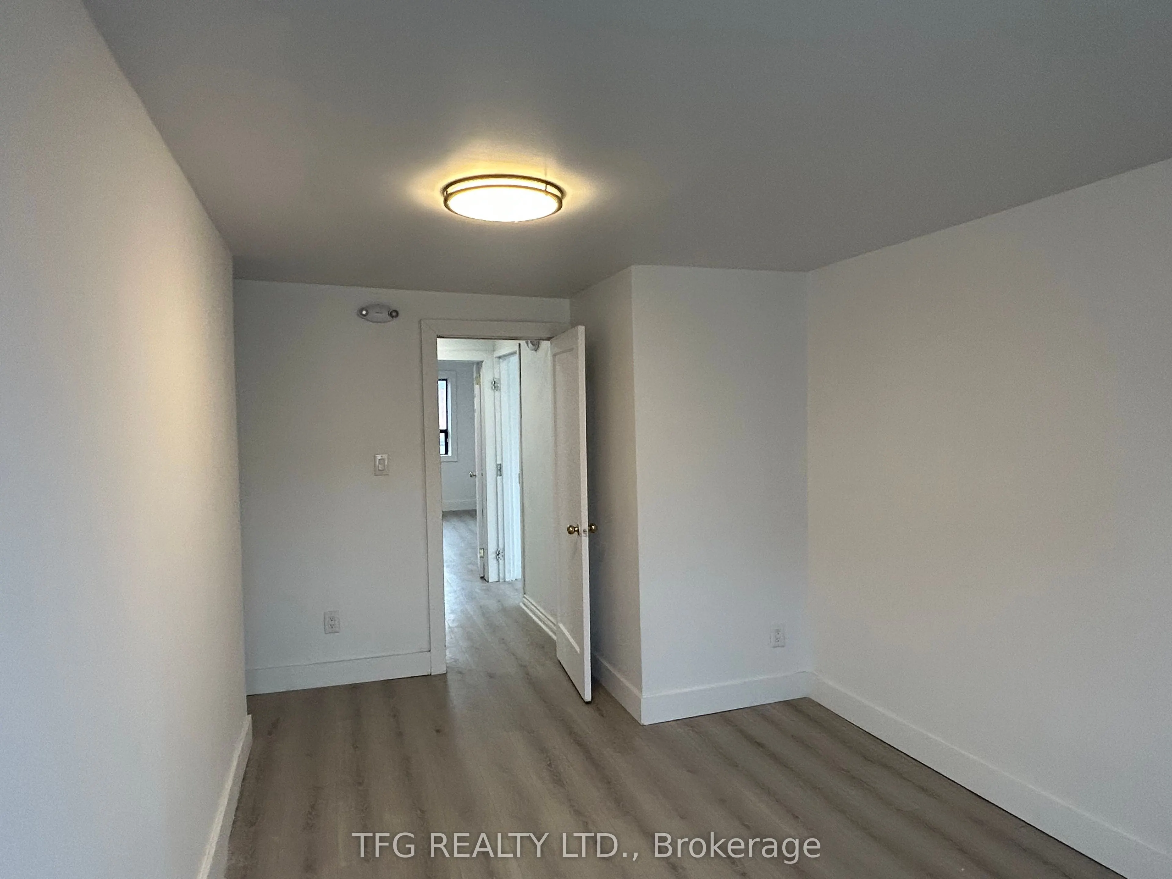 306 King Street W, #Upper