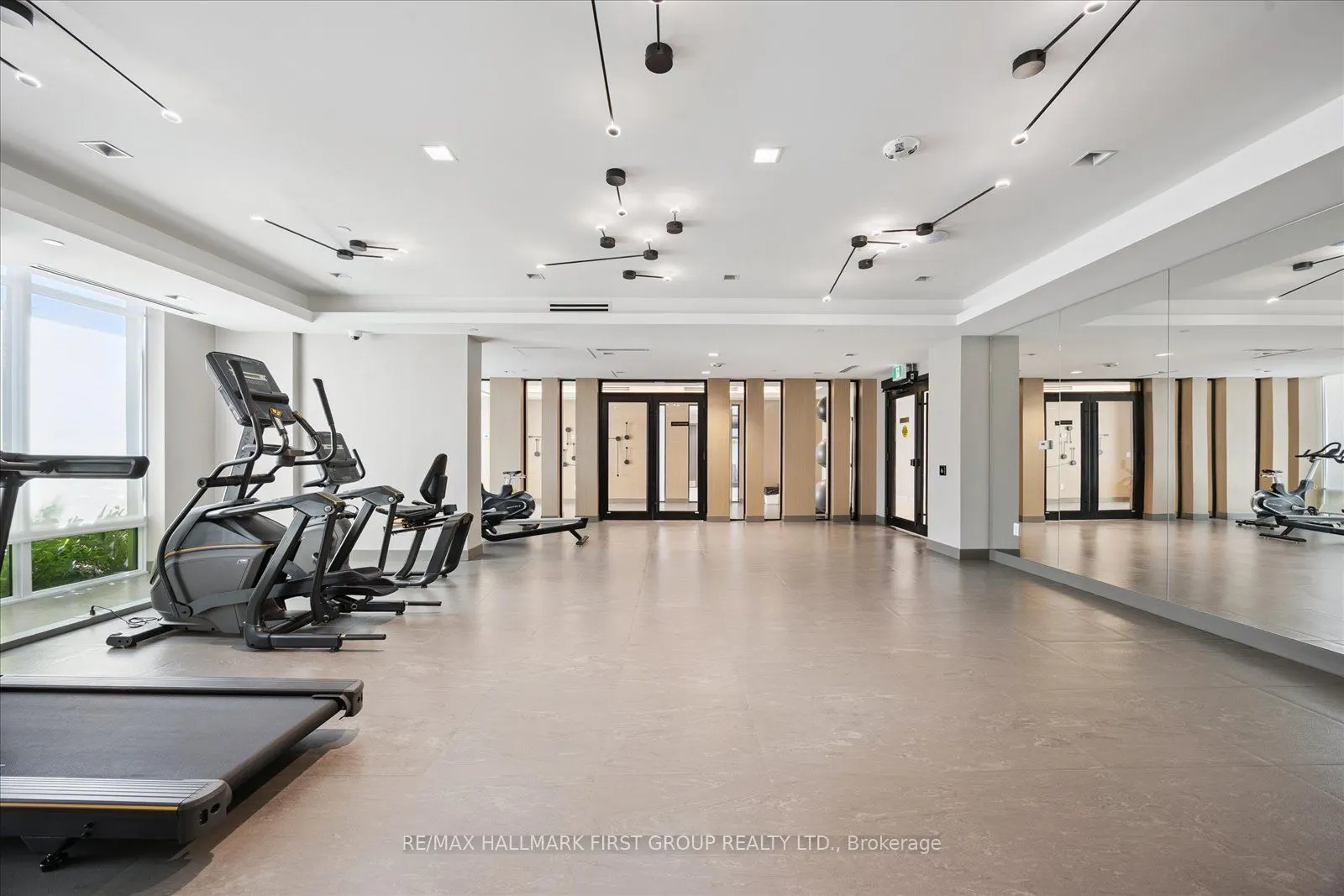 1010 Dundas Street E, #302