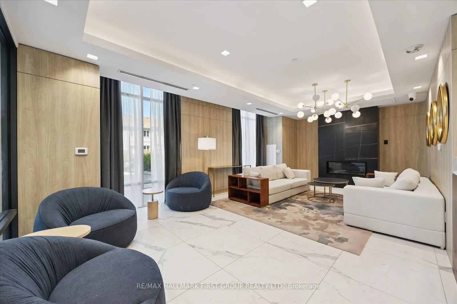 1010 Dundas Street E, #302