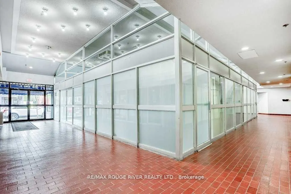 68 King Street E, #H