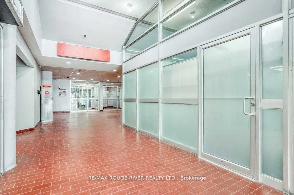 68 King Street E, #H