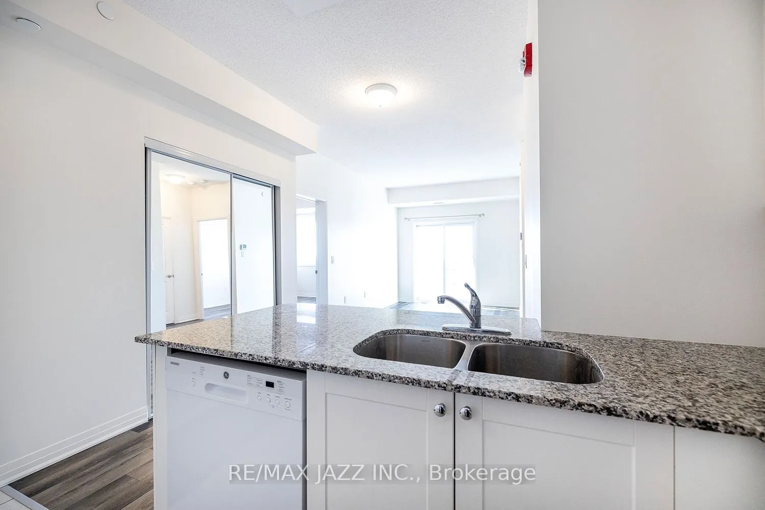 70 Shipway Avenue, #412