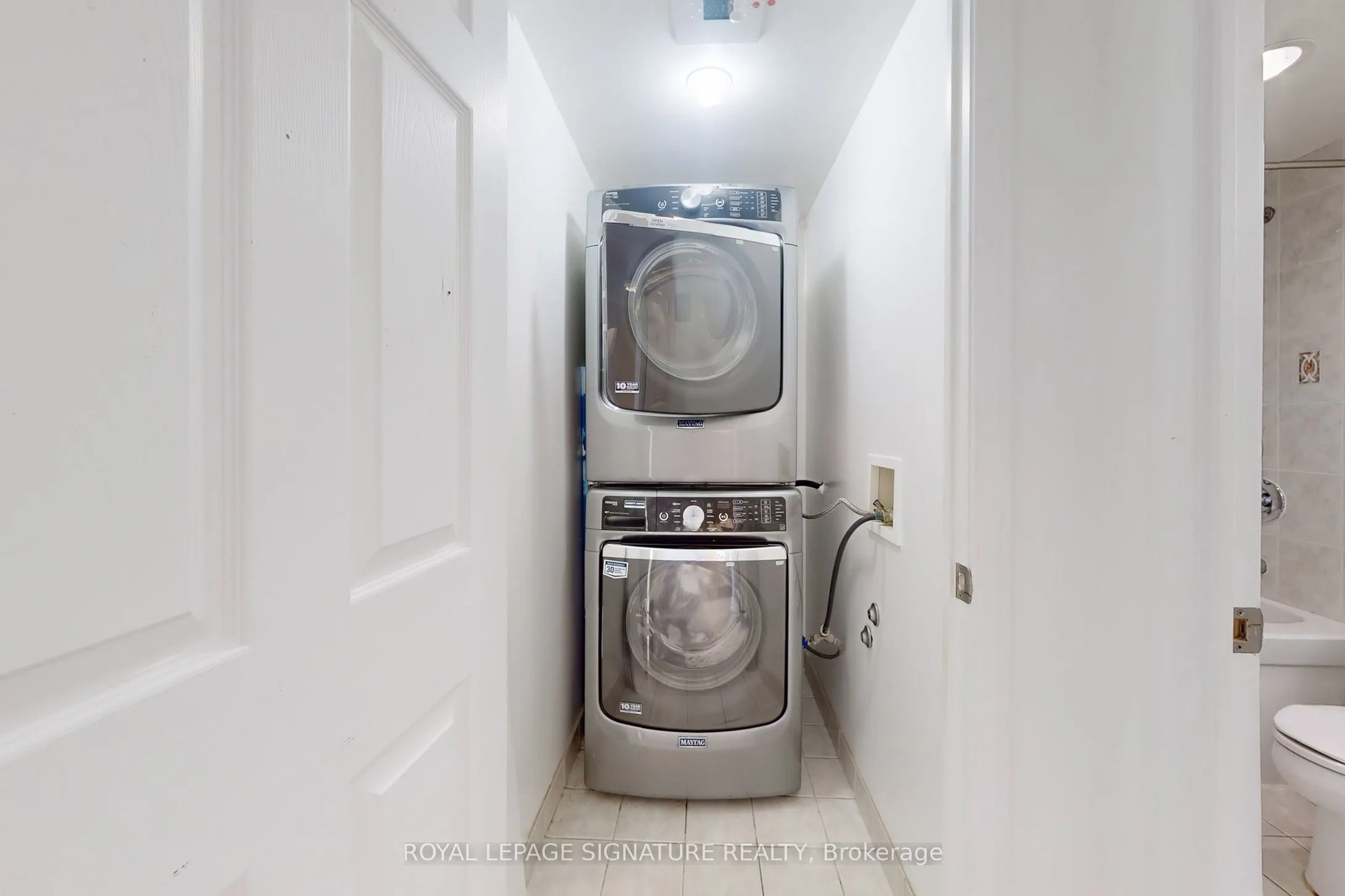 8 Mondeo Drive, #621