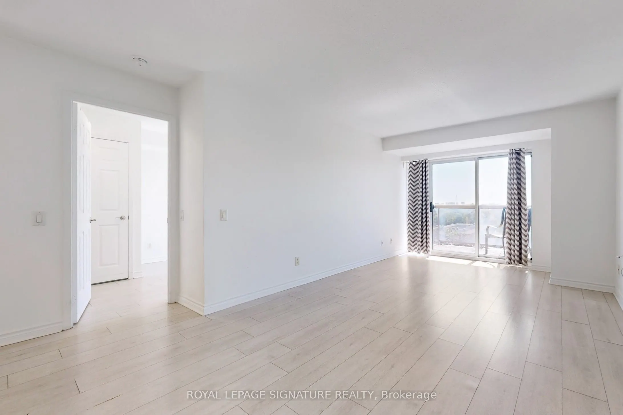 8 Mondeo Drive, #621