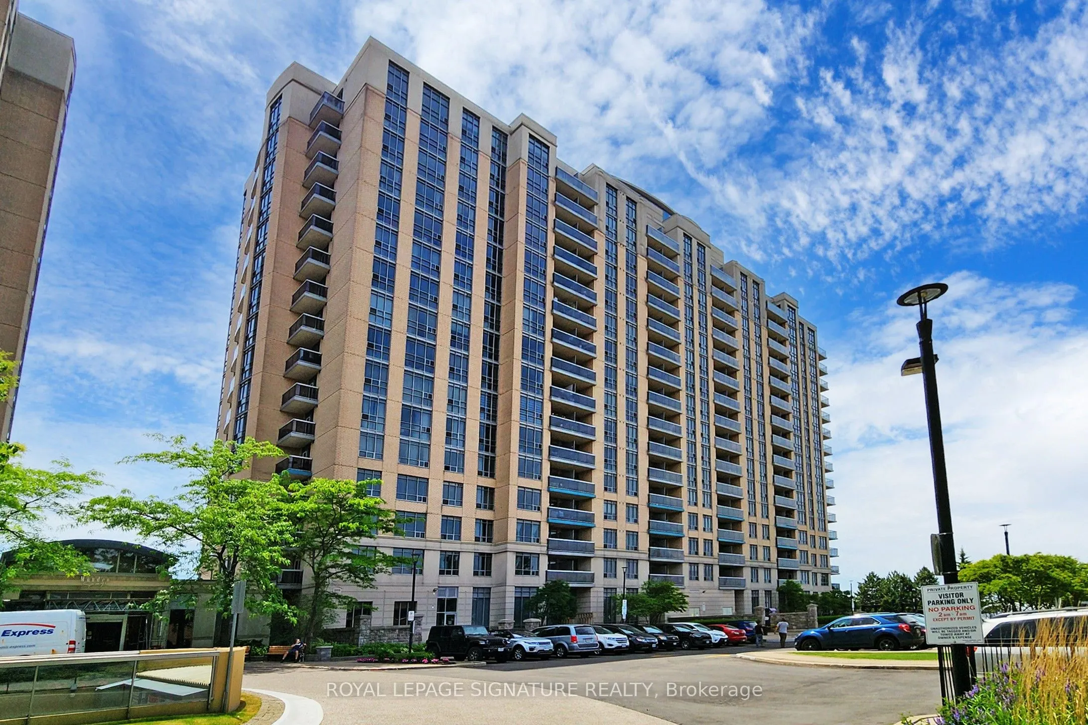 8 Mondeo Drive, #621