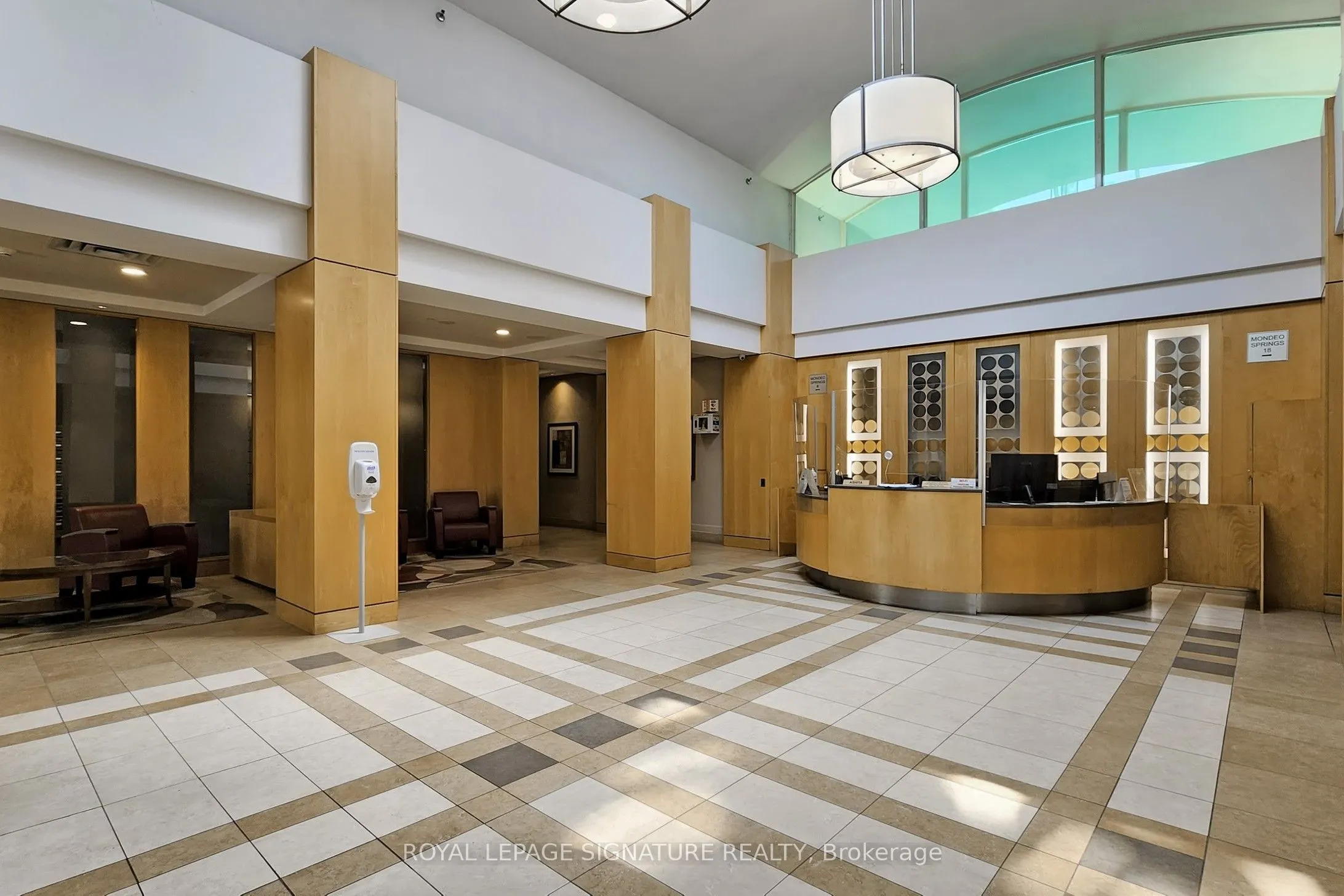 8 Mondeo Drive, #621