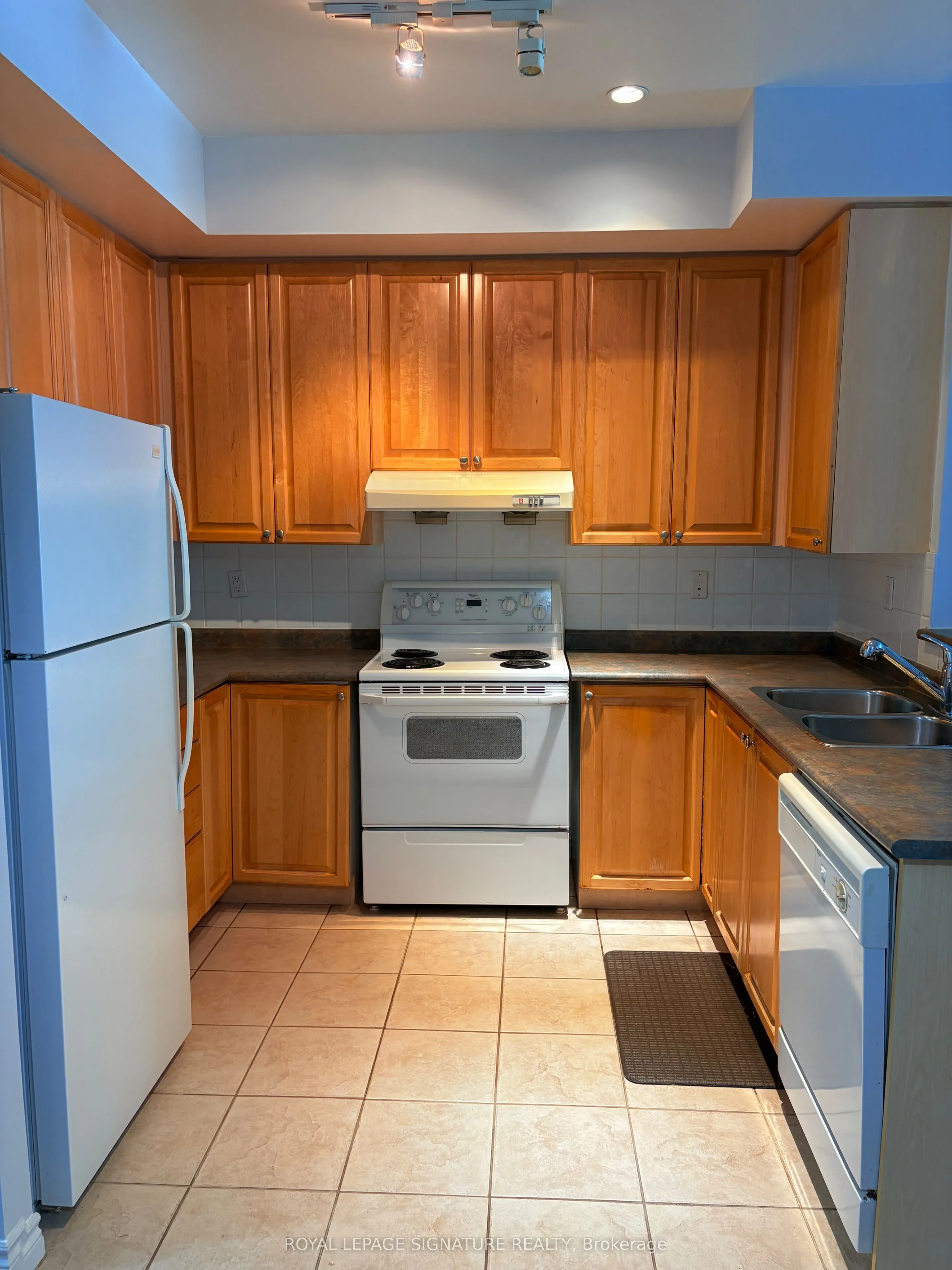 123 Omni Drive, #LL70