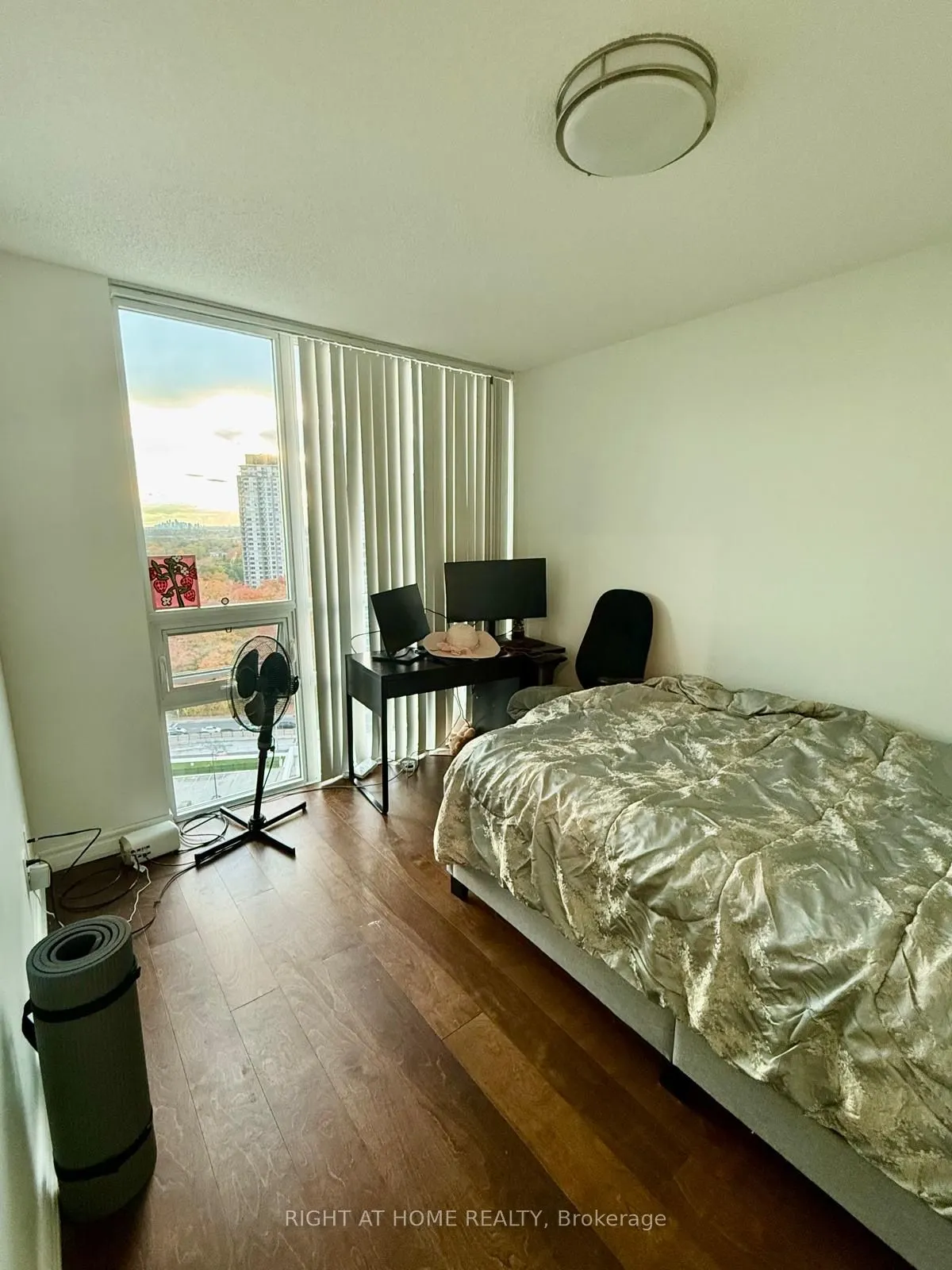 88 Grangeway Avenue, #2502