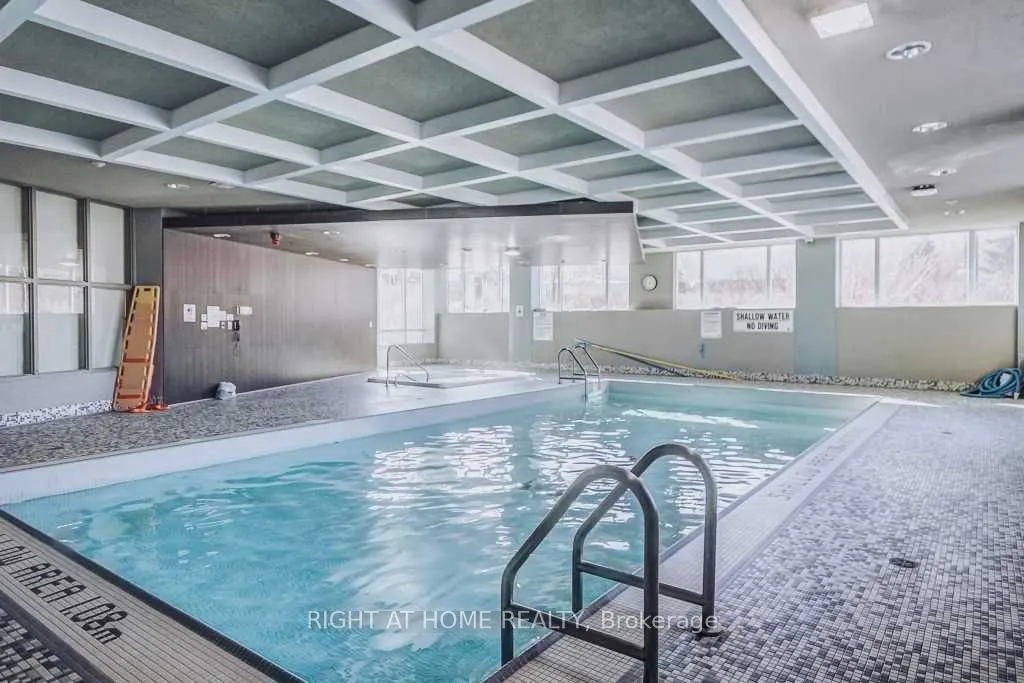 88 Grangeway Avenue, #2502