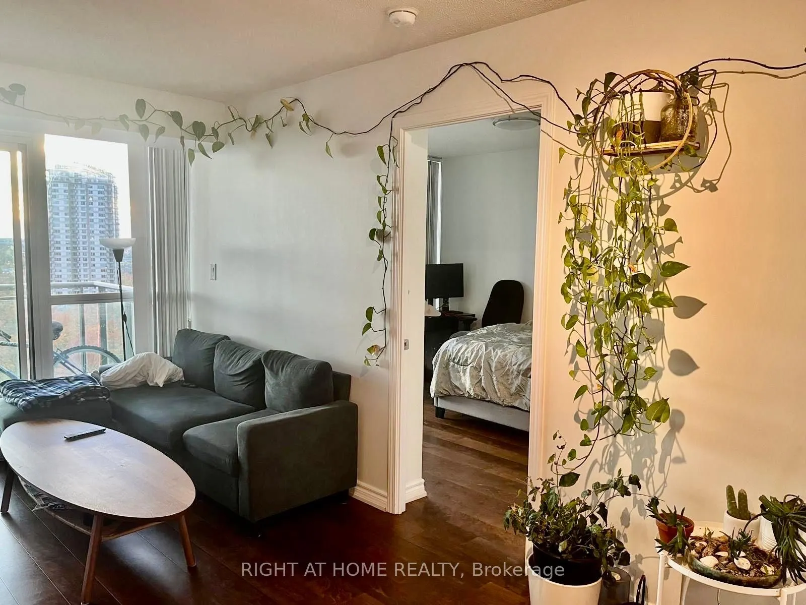 88 Grangeway Avenue, #2502