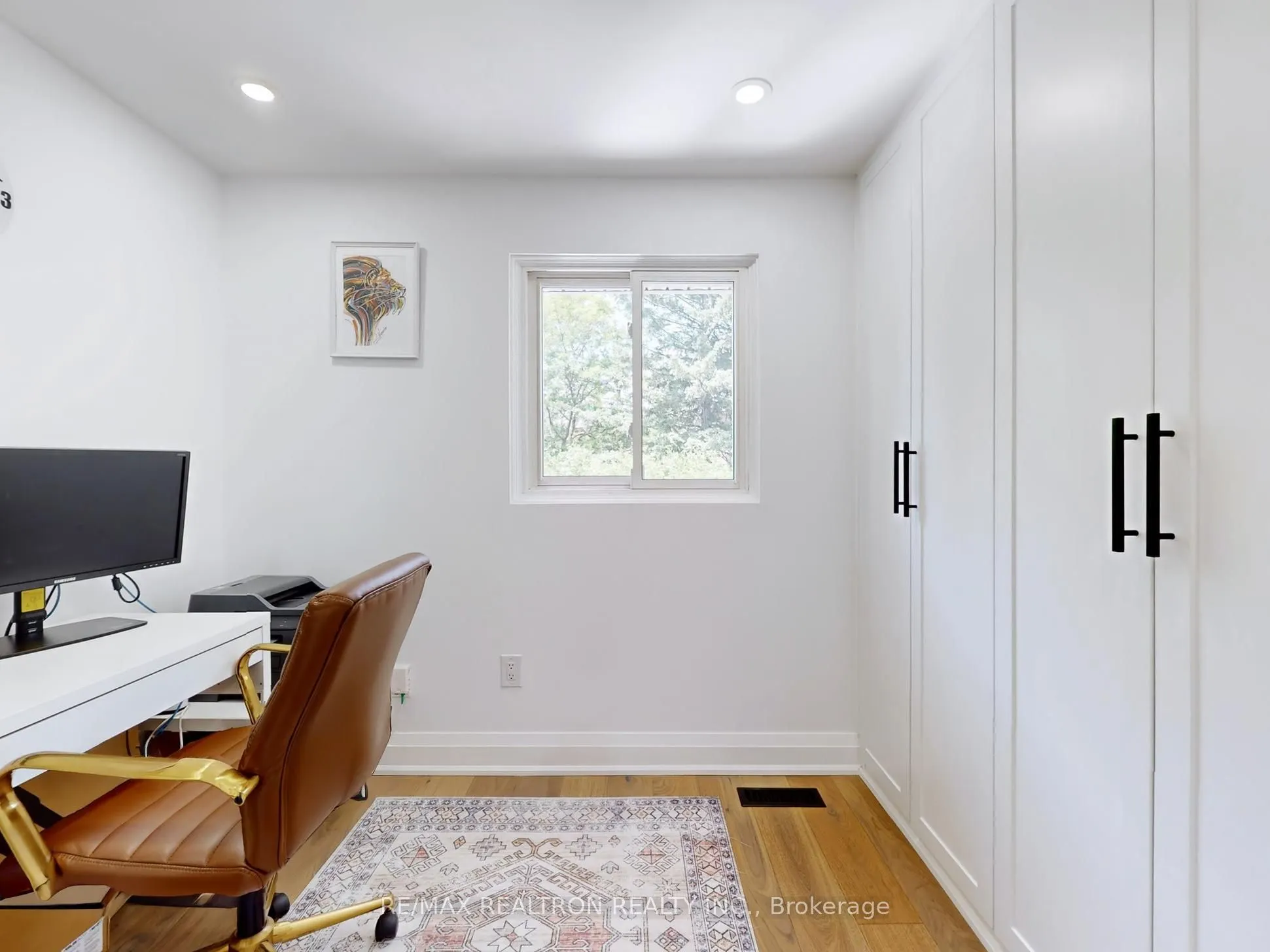 30 Carondale Crescent