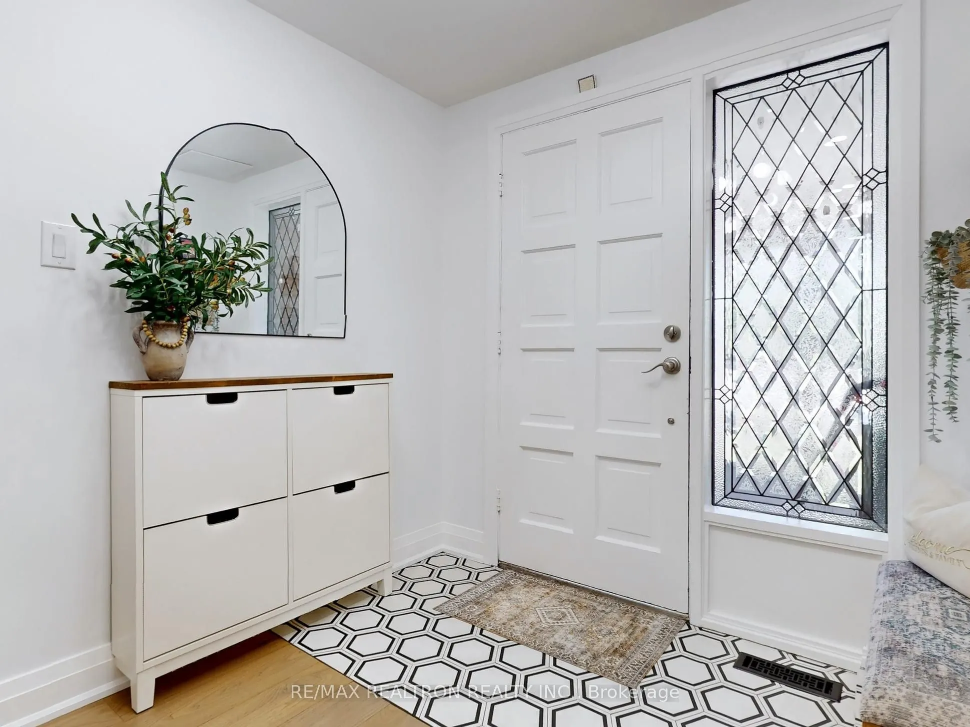 30 Carondale Crescent