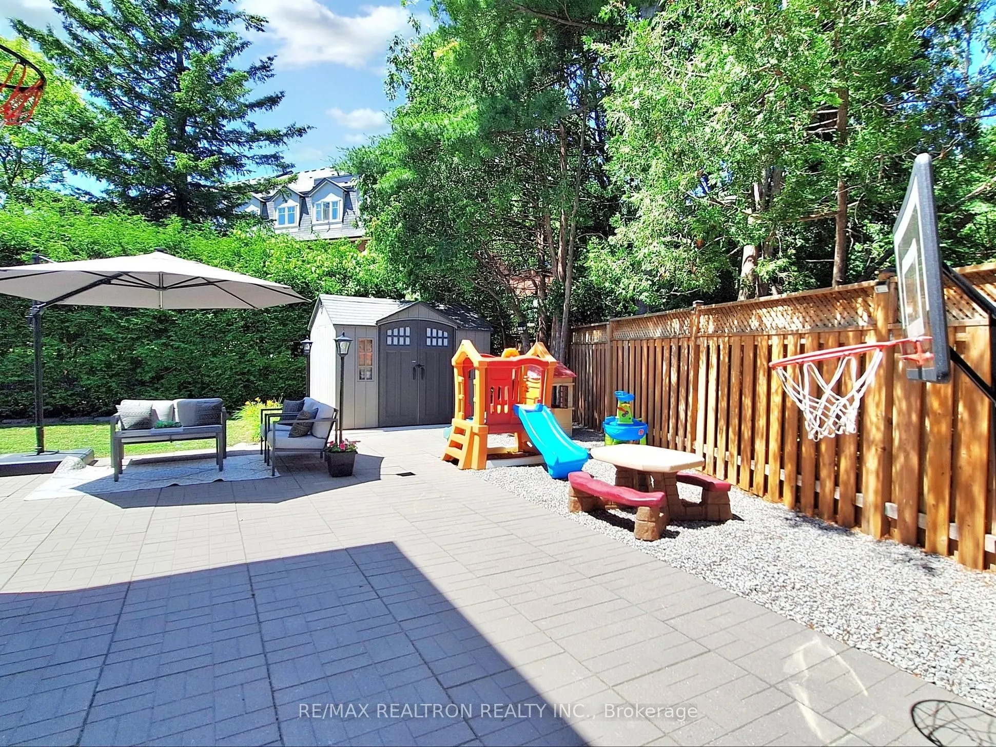 30 Carondale Crescent