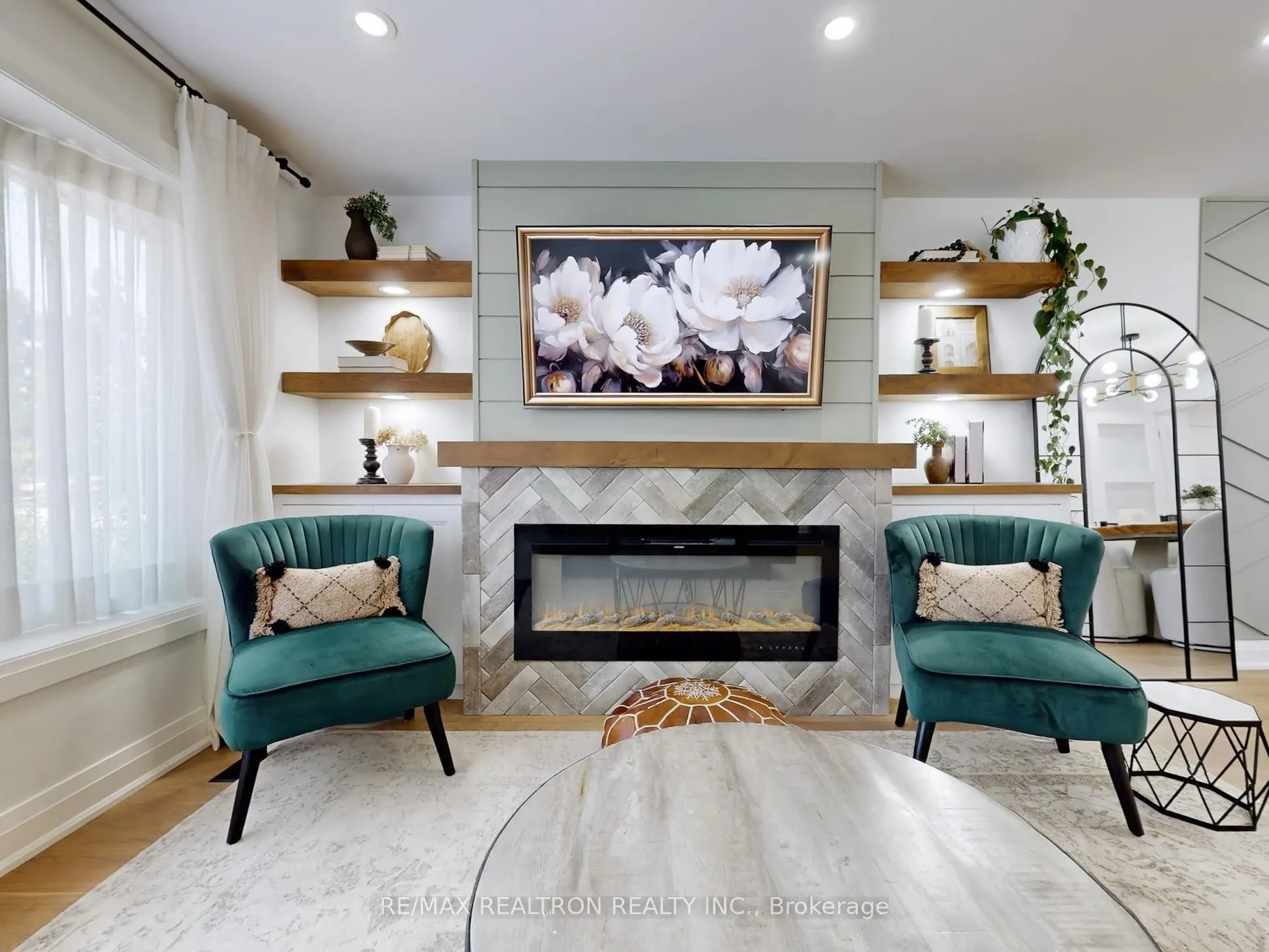 30 Carondale Crescent