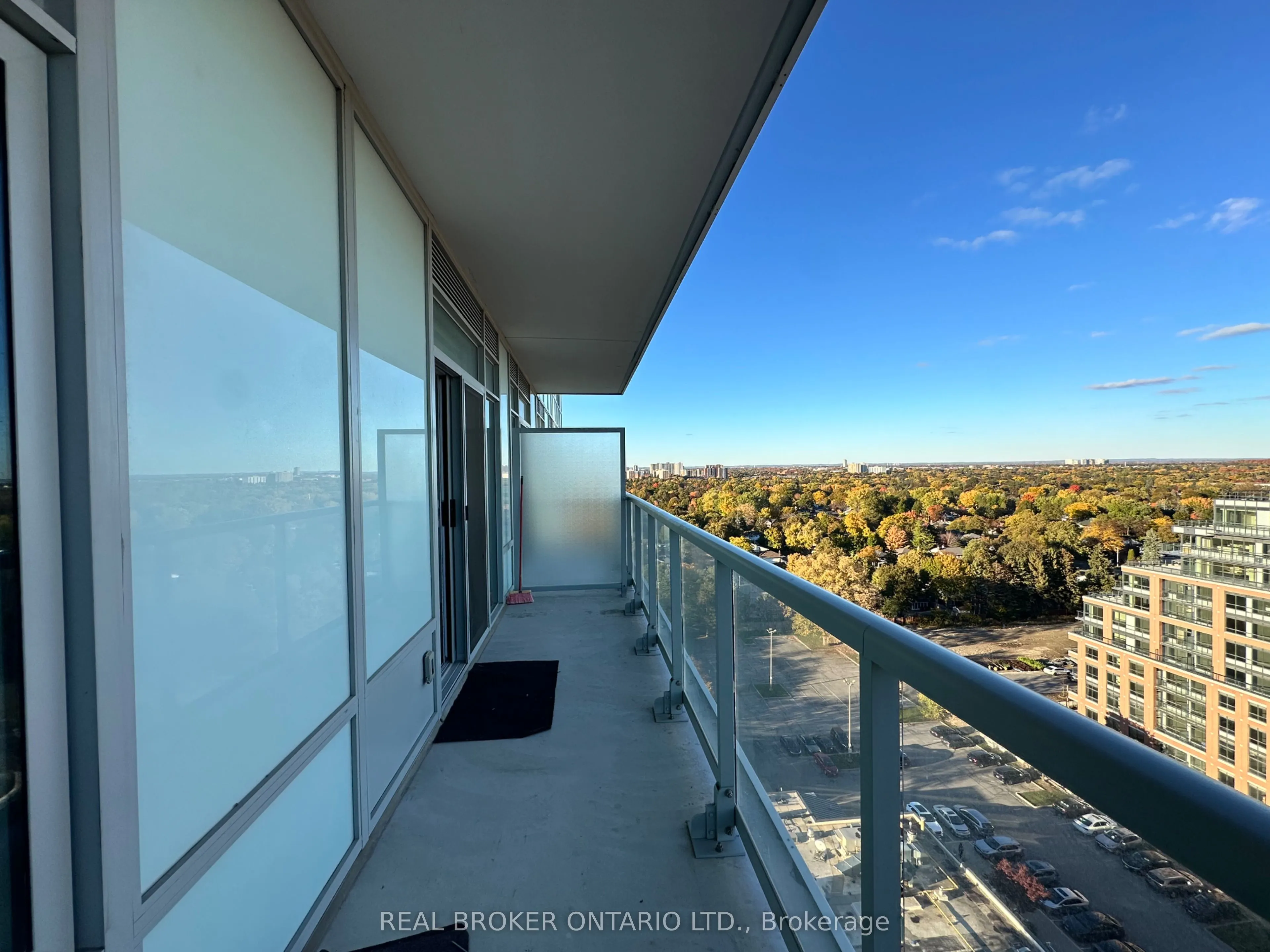 3220 Sheppard Avenue E, #1206