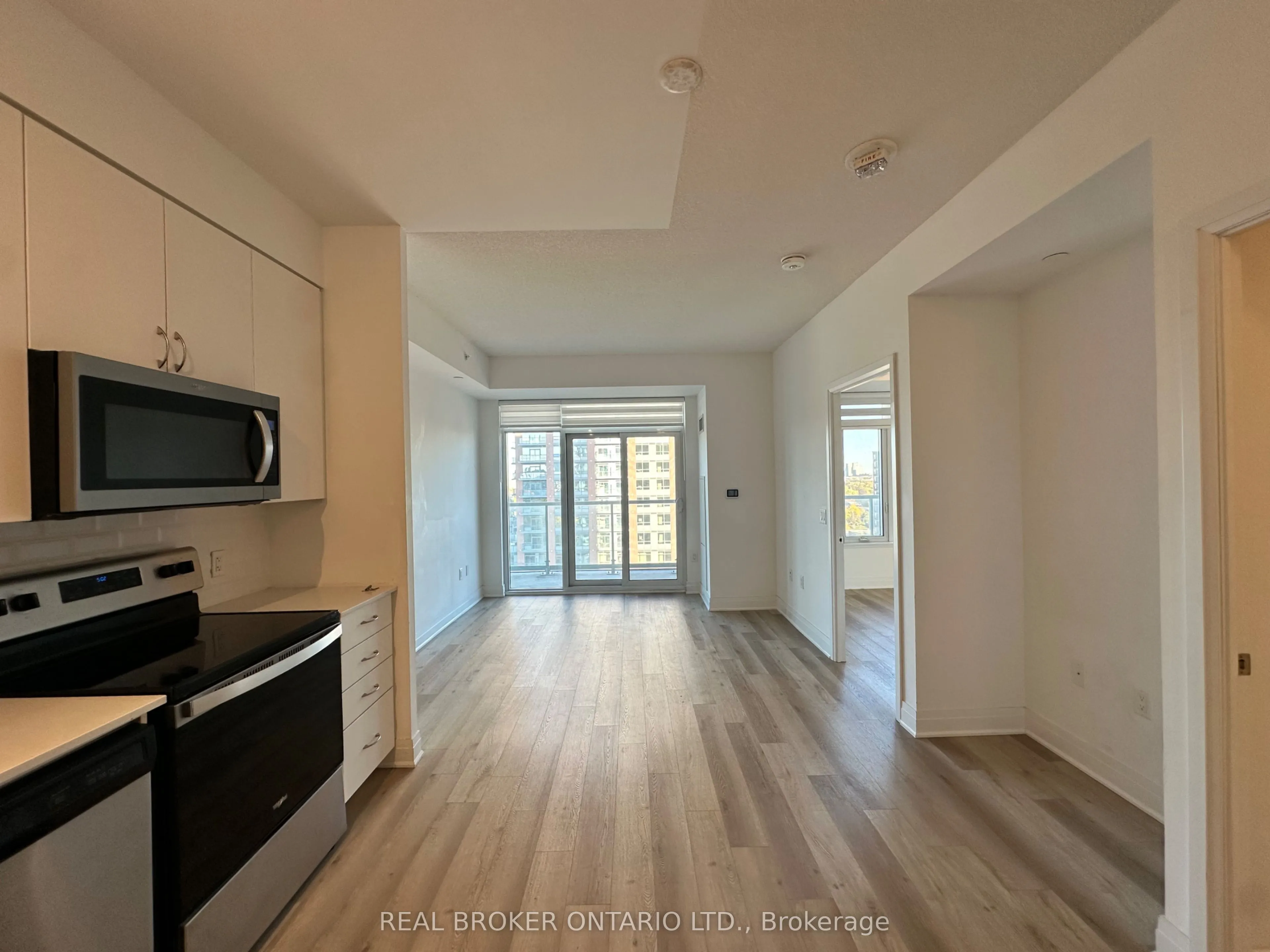 3220 Sheppard Avenue E, #1206