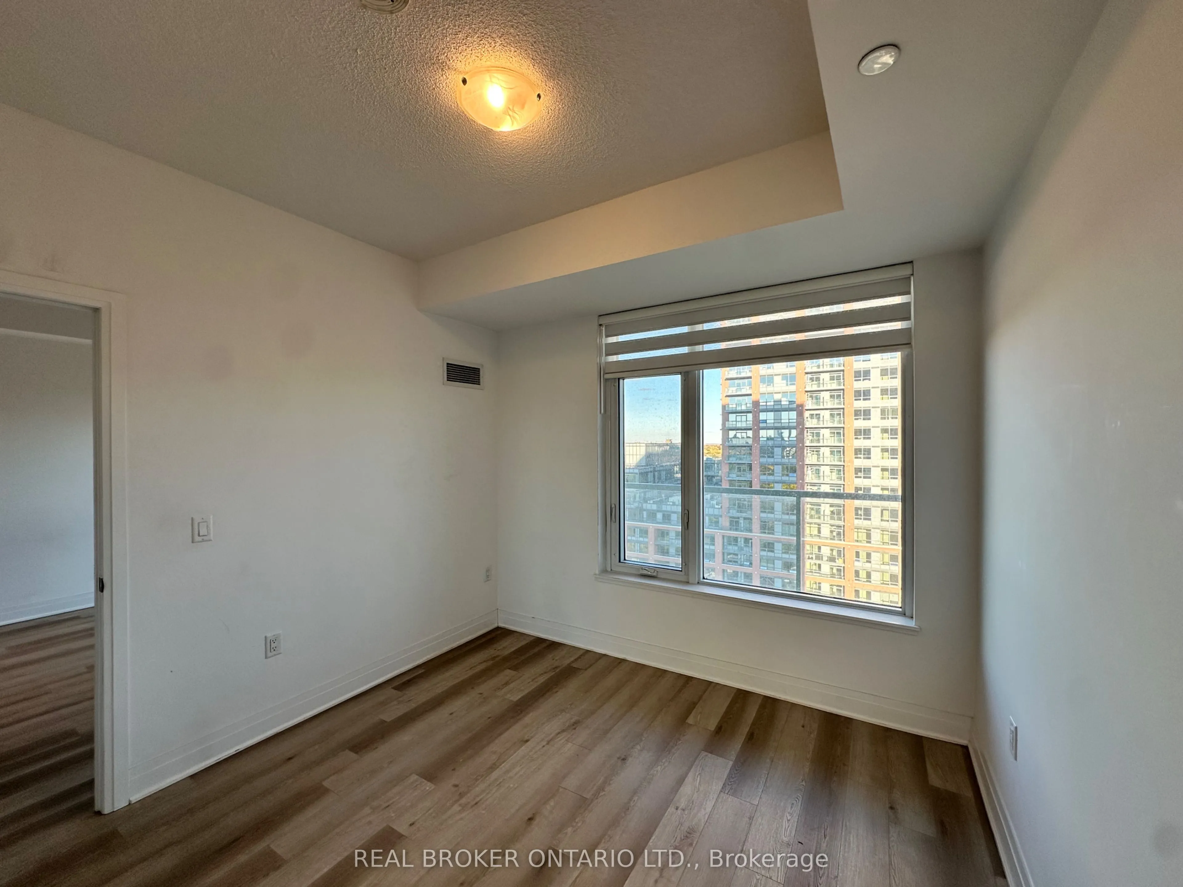 3220 Sheppard Avenue E, #1206