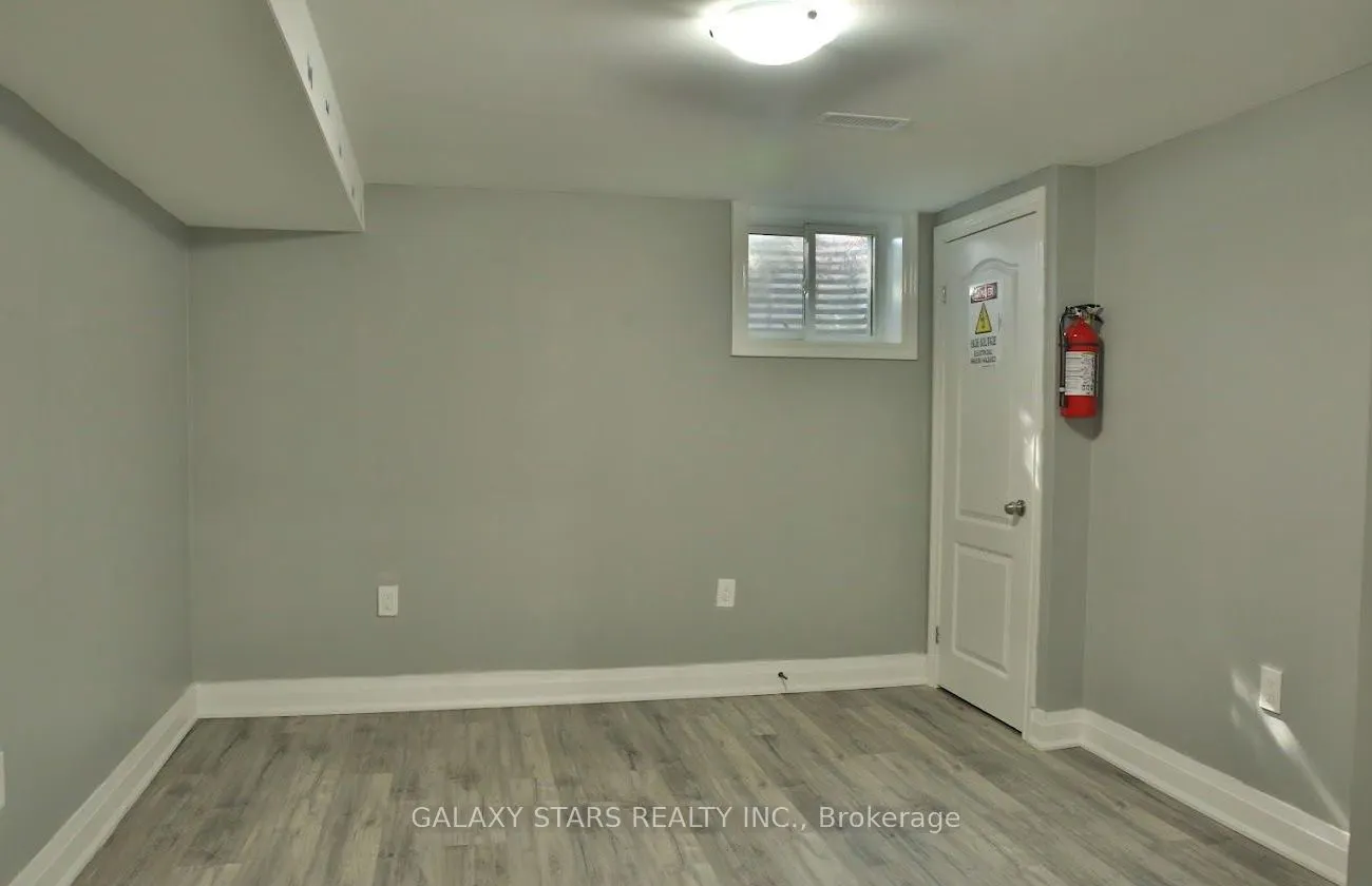 340 Burrows Hall Boulevard, #Bsmnt