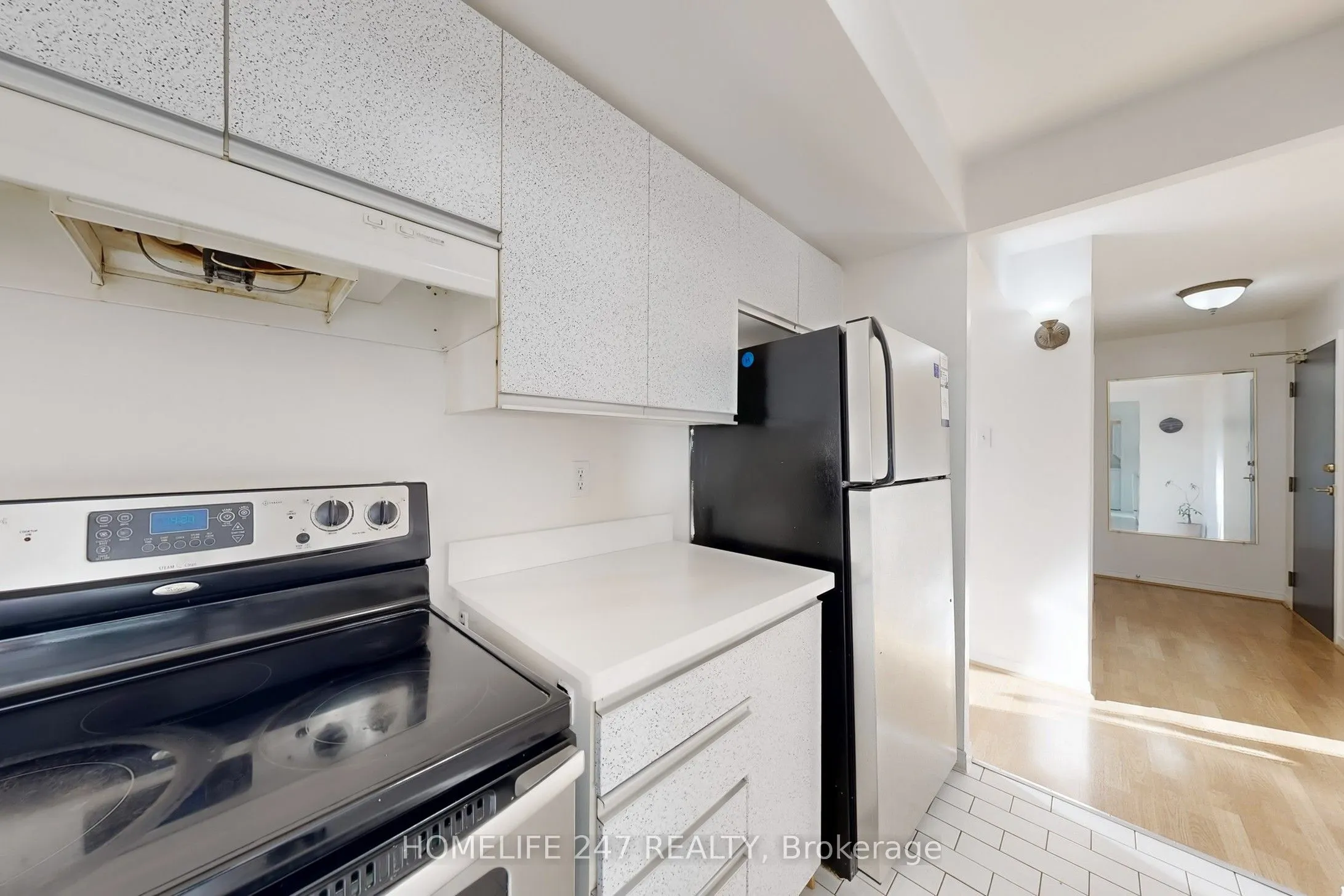 330 Mccowan Road, #413