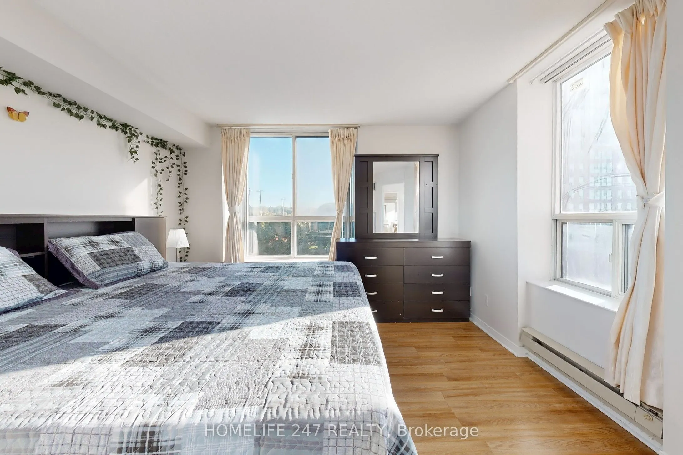 330 Mccowan Road, #413