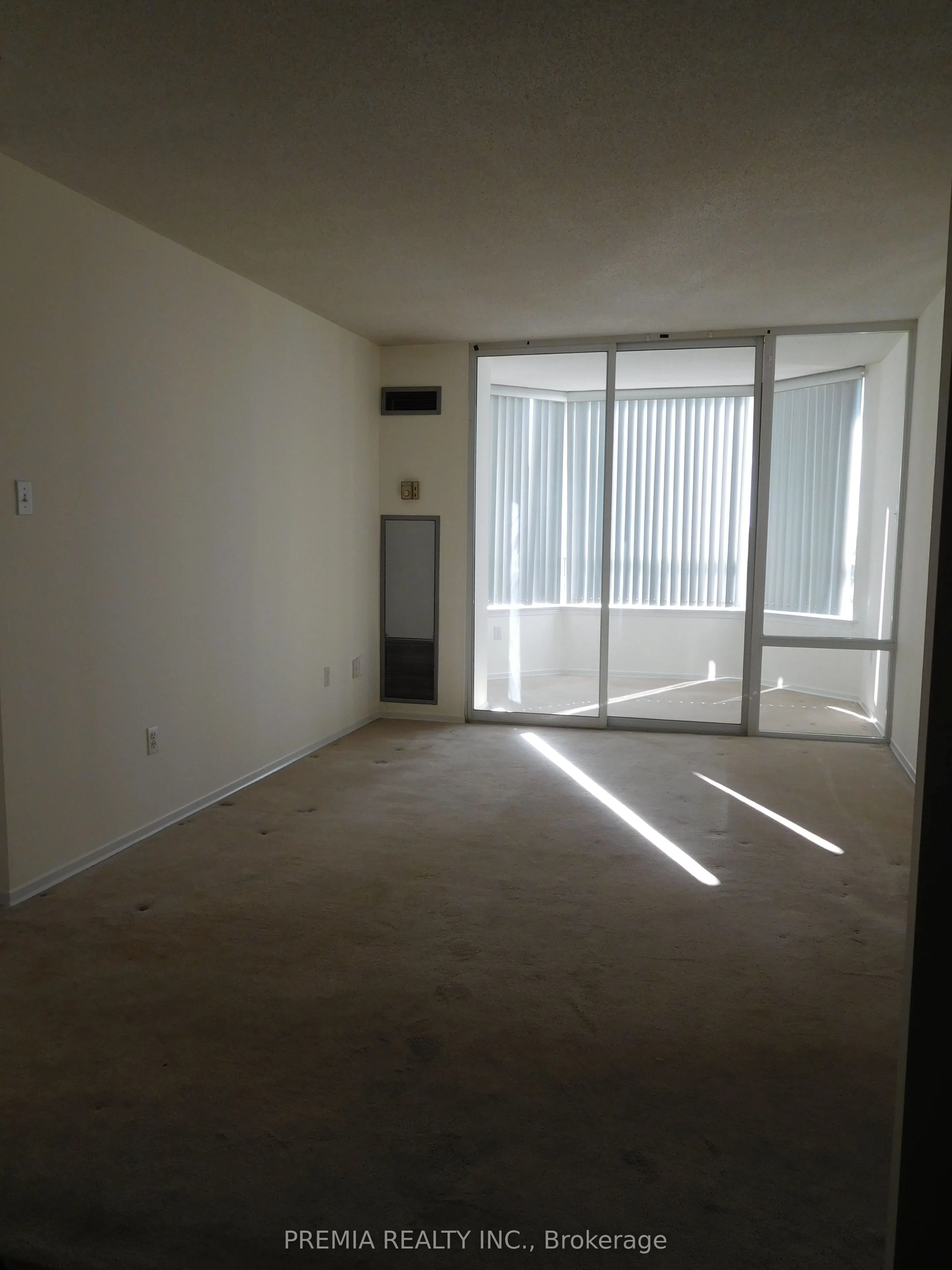 350 Alton Towers Circle, #902