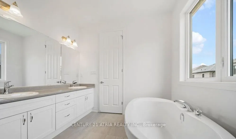 1408 Mockingbird Square