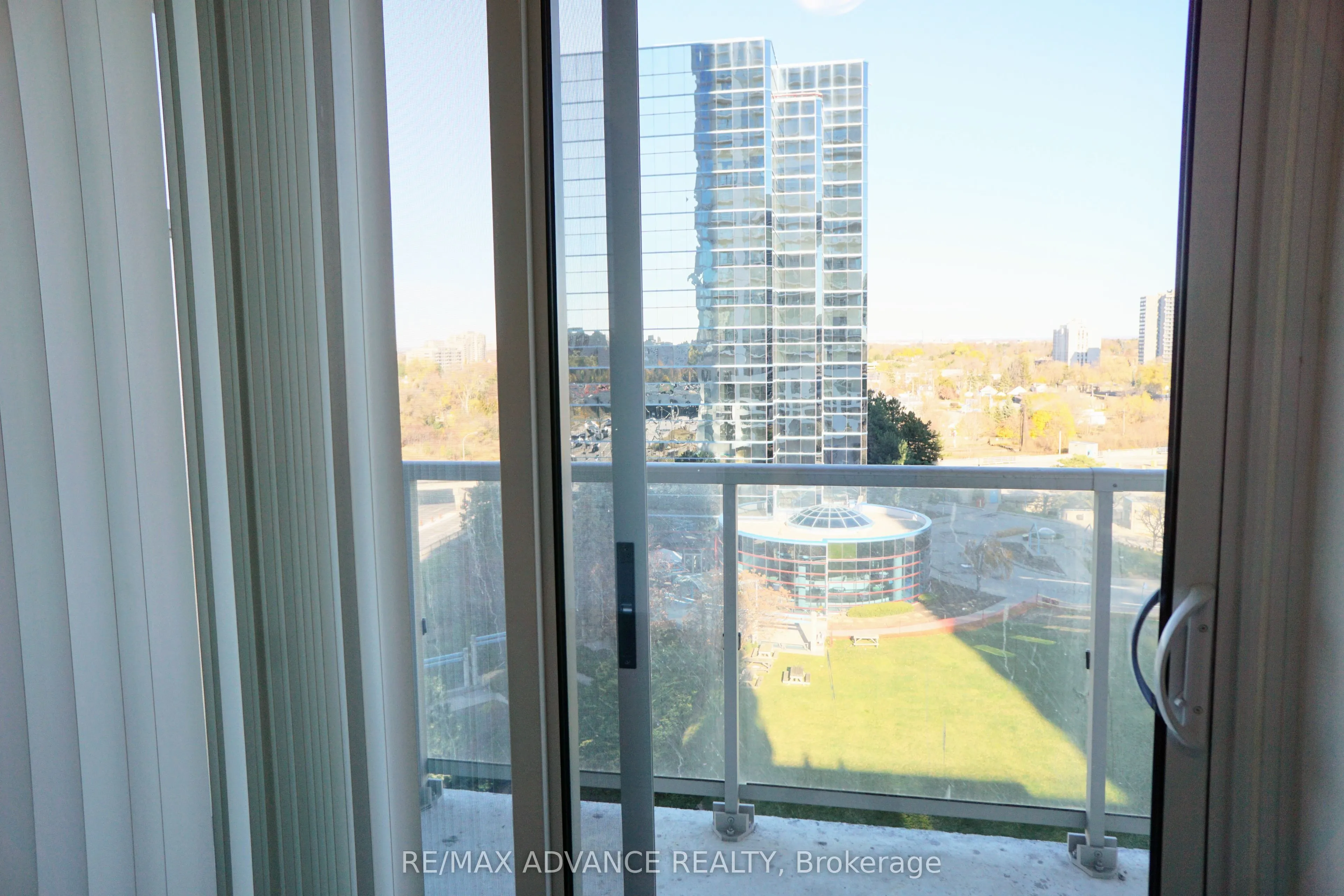 2031 Kennedy Road Road, #922