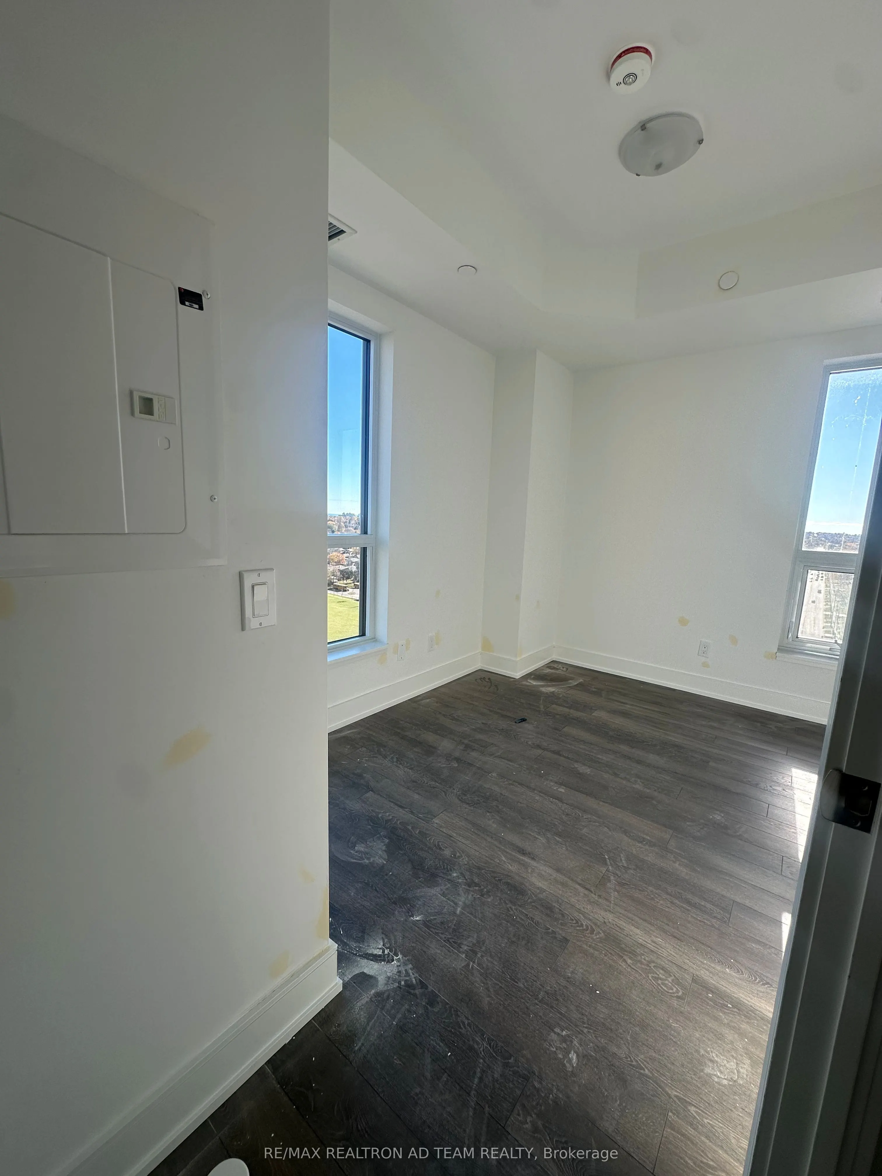 1350 Ellesmere Road, #1610