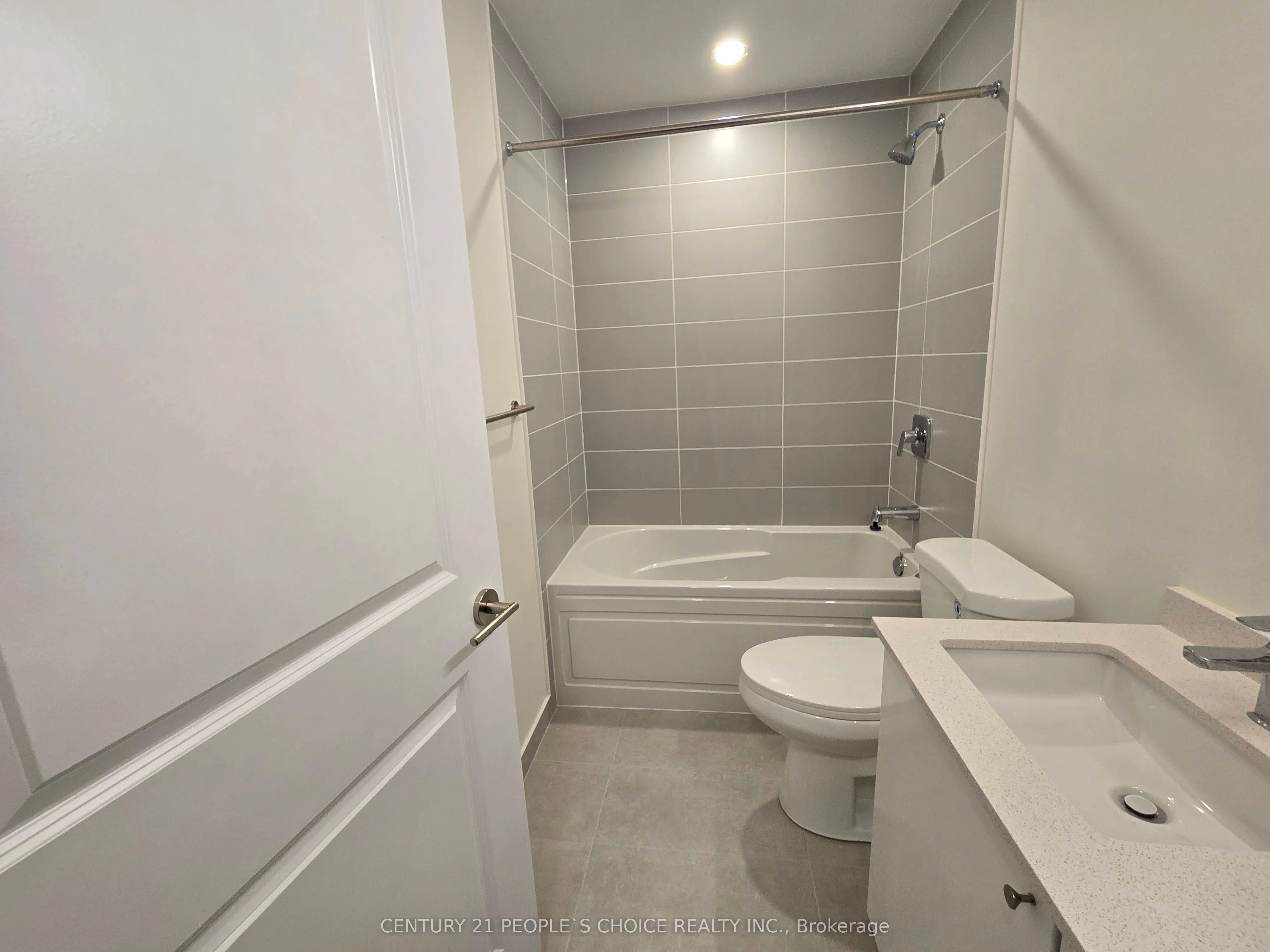 3270 Sheppard Avenue, #2025