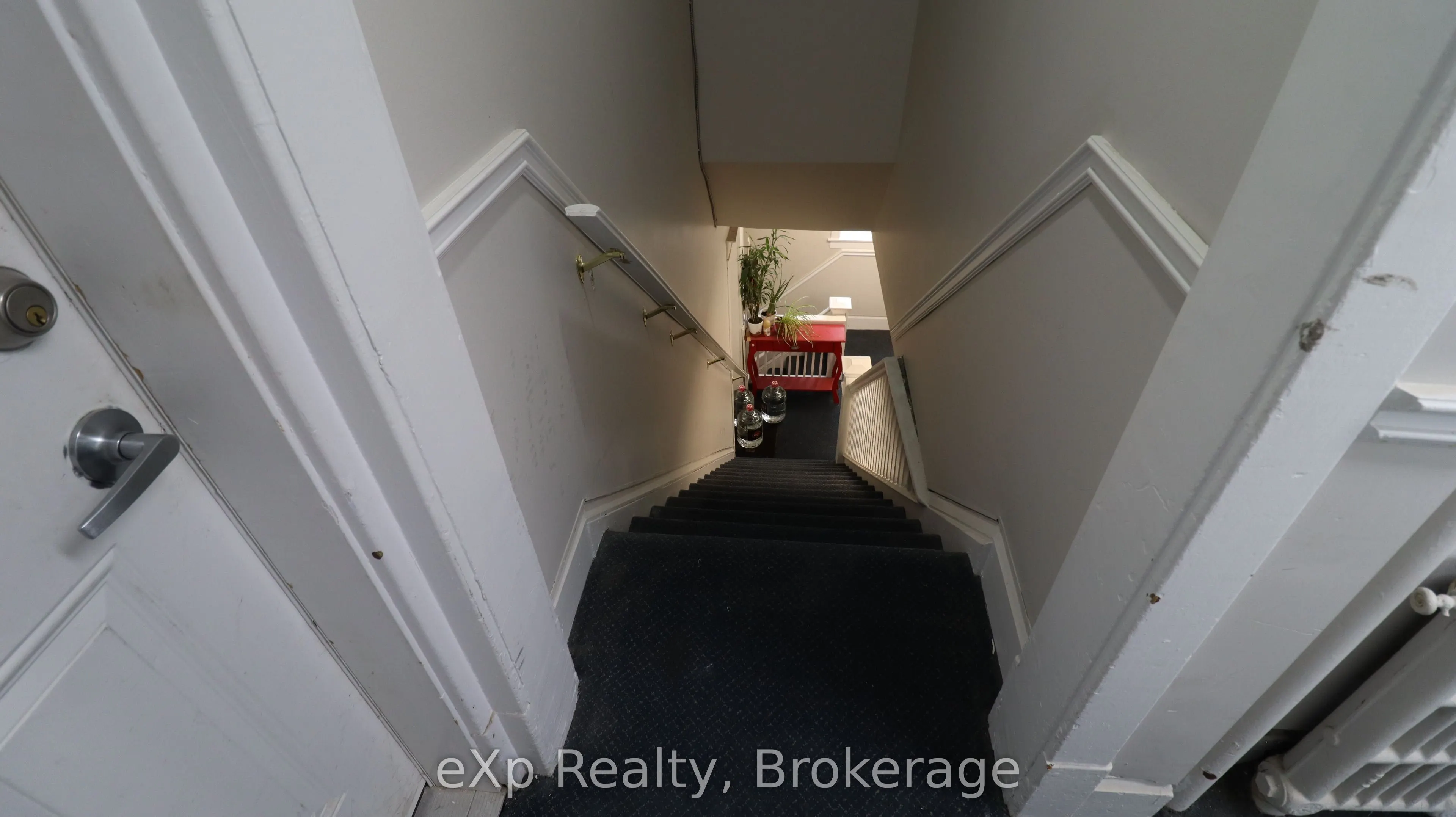 2002 Queen Street E, #3