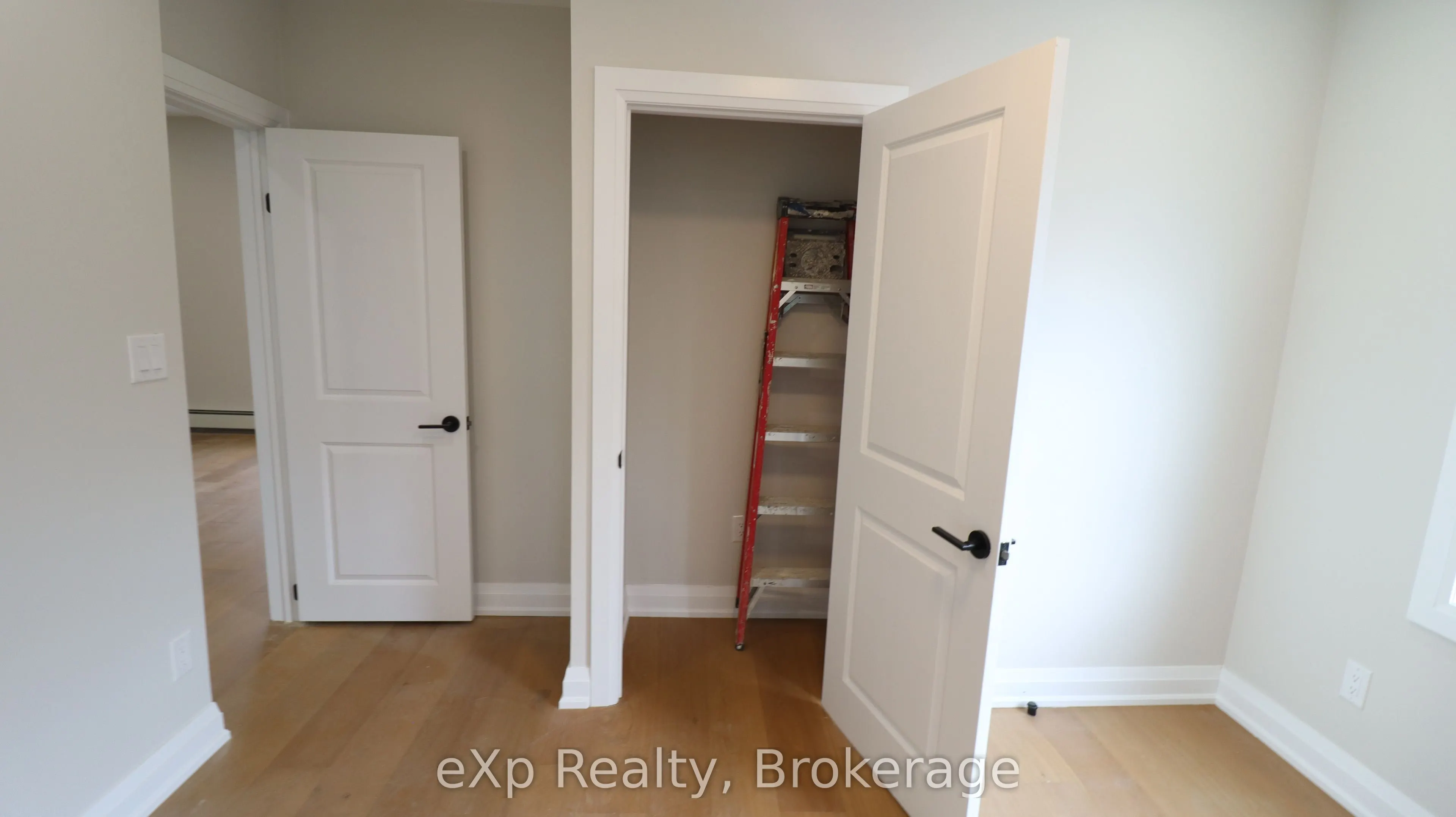 2002 Queen Street E, #3