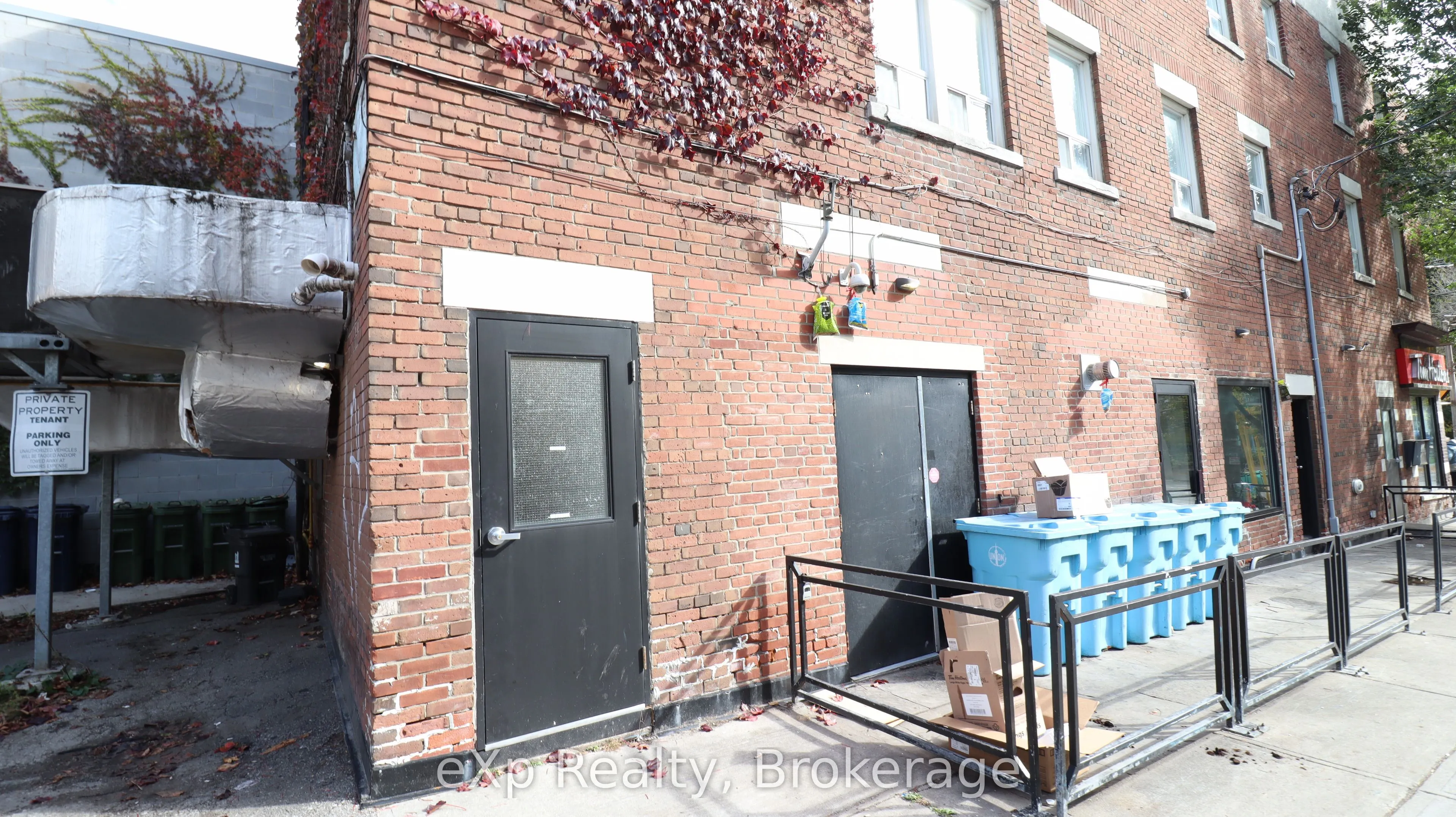 2002 Queen Street E, #3