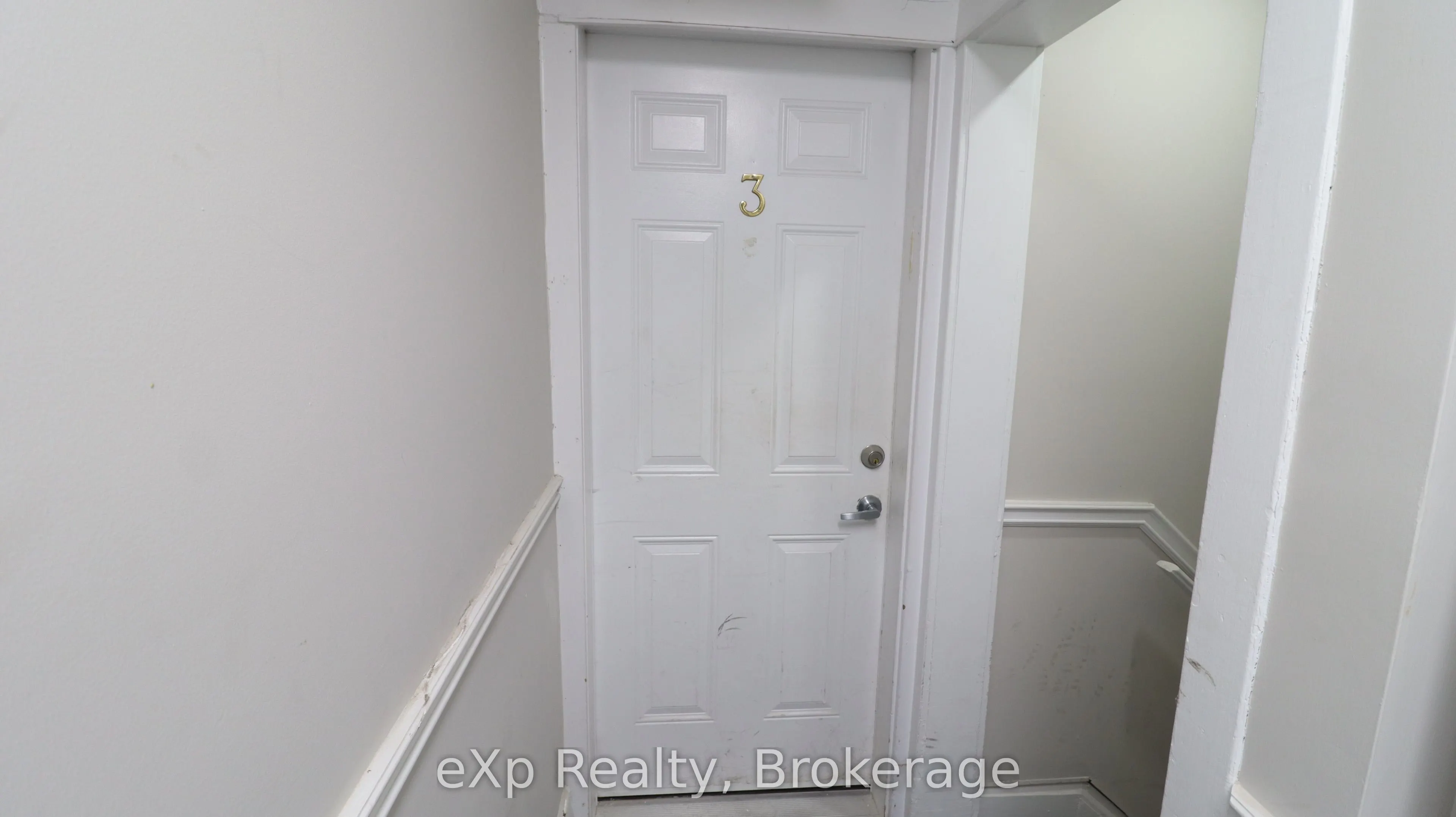 2002 Queen Street E, #3