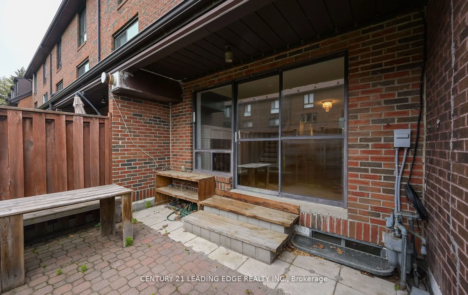 28 Livingston Road, #70