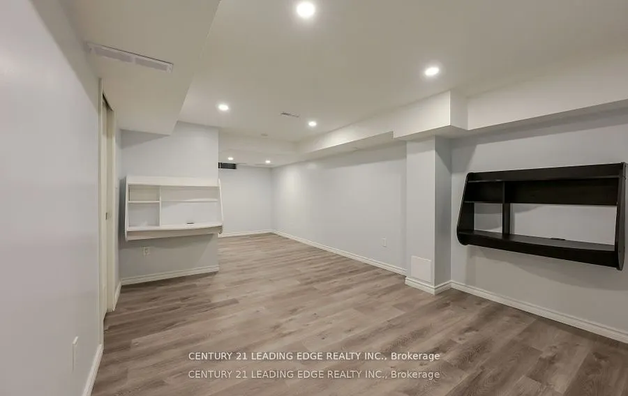 28 Livingston Road, #70