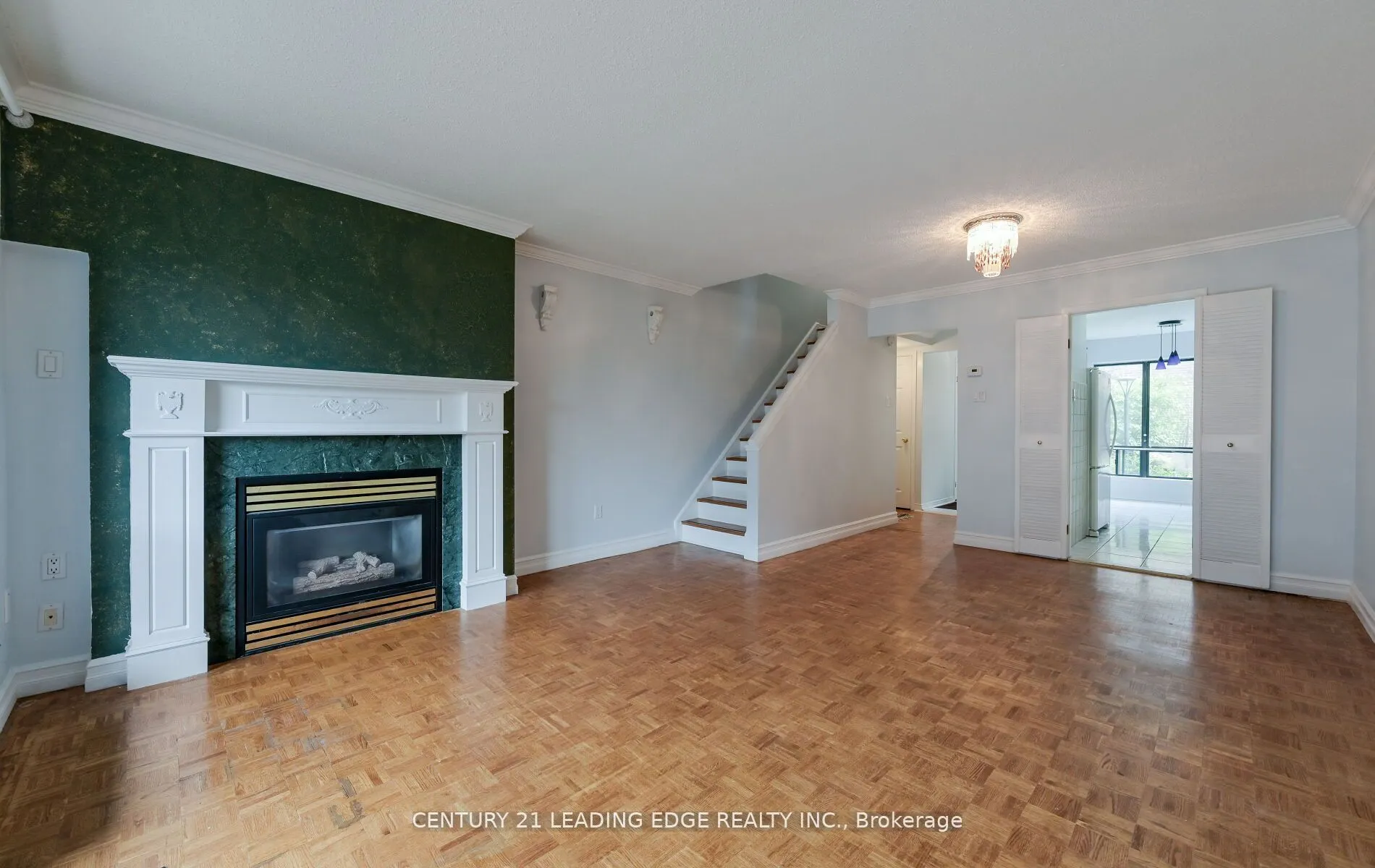 28 Livingston Road, #70