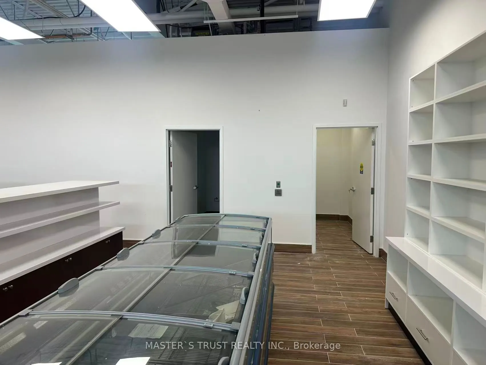 3720 Midland Avenue, #10-11