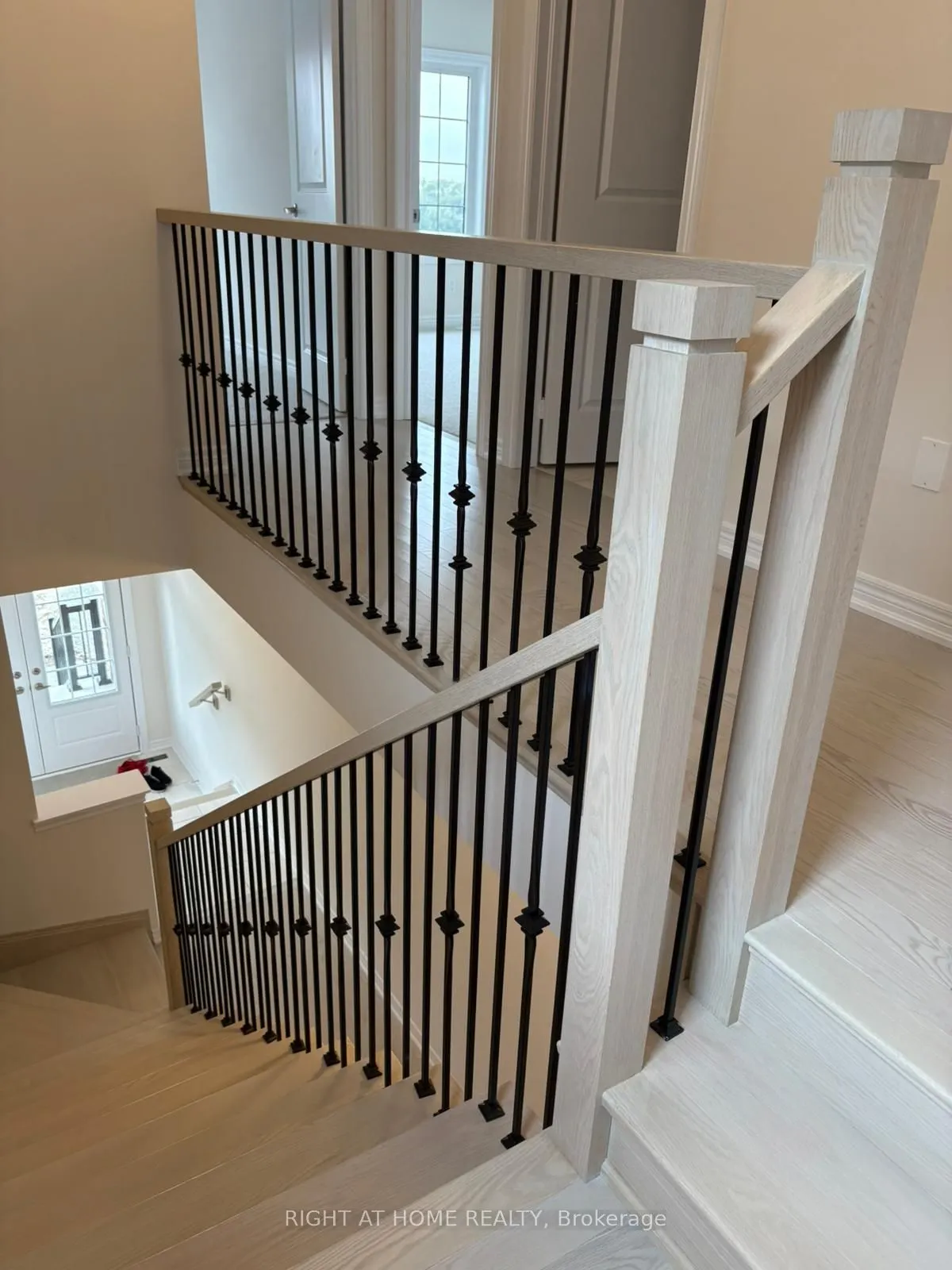 2067 Horace Duncan Crescent