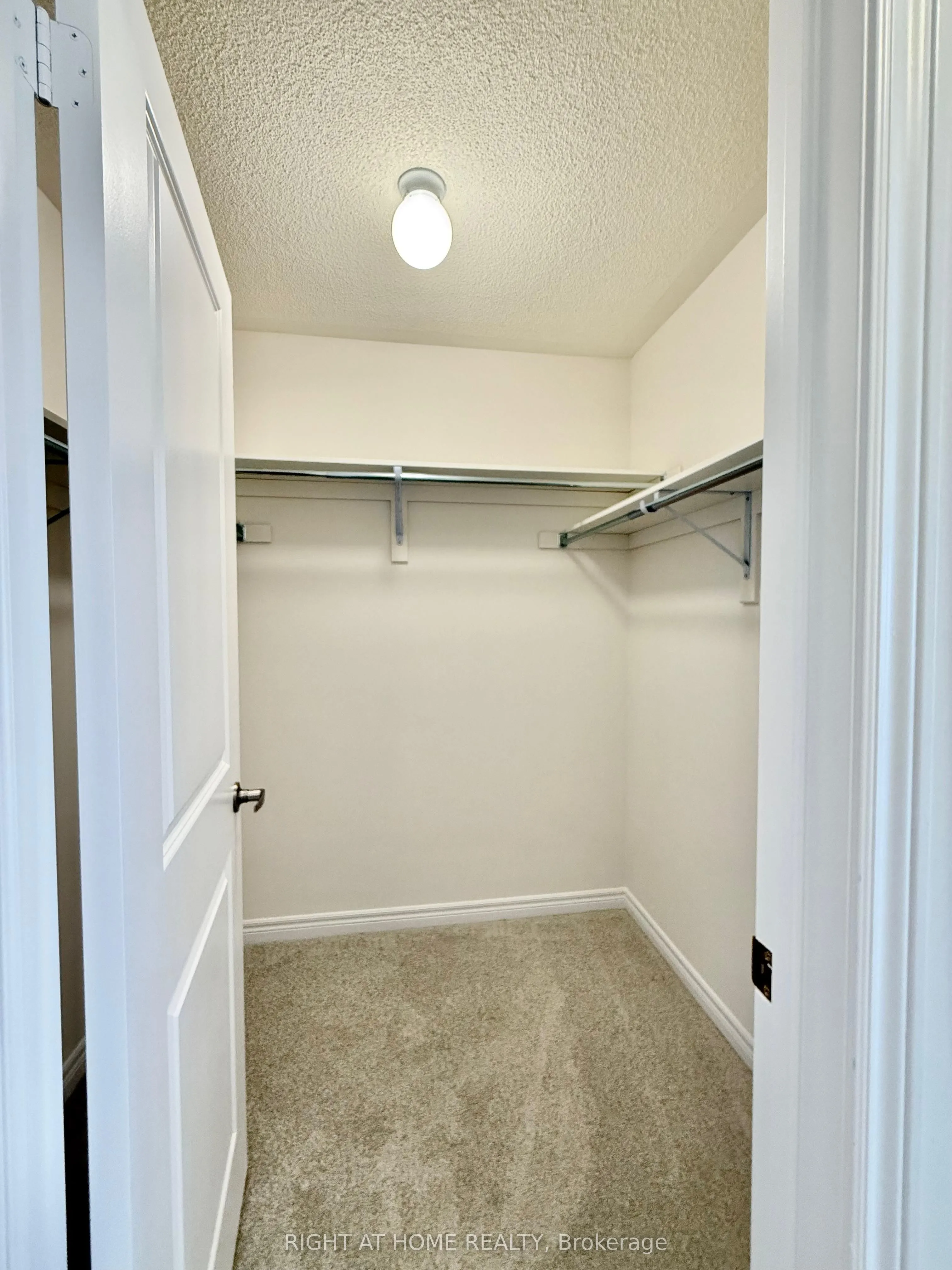 2067 Horace Duncan Crescent