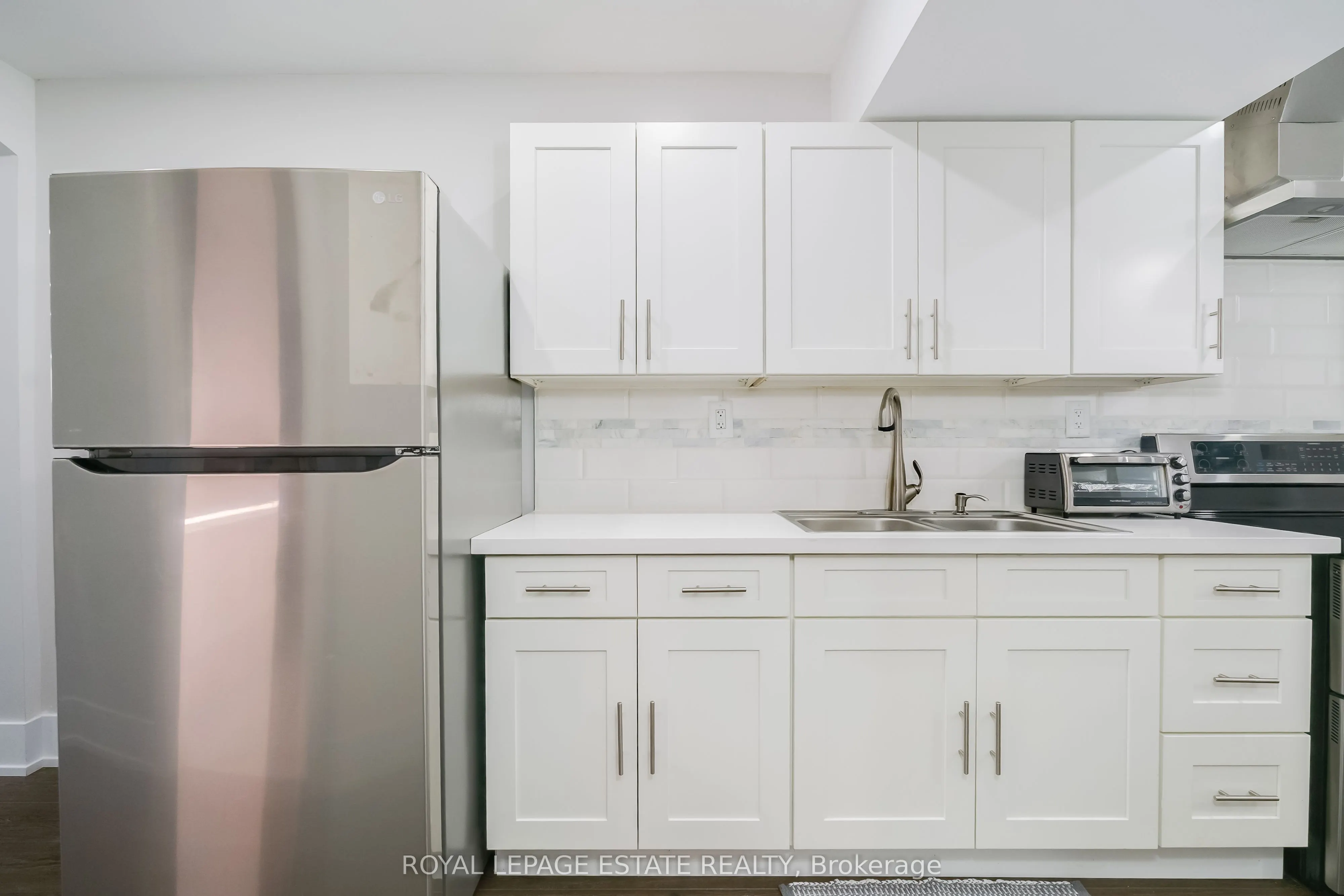 141 South Edgely Avenue, #LOWER