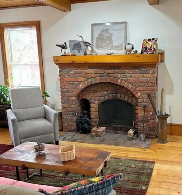 550 Queen Street, #2