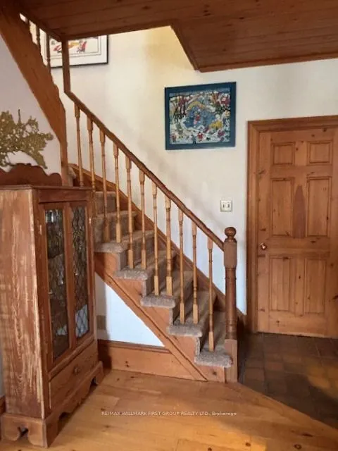 550 Queen Street, #2