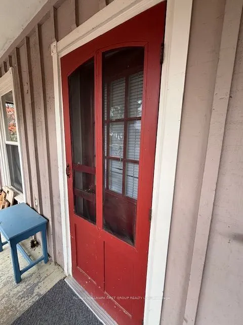 550 Queen Street, #2