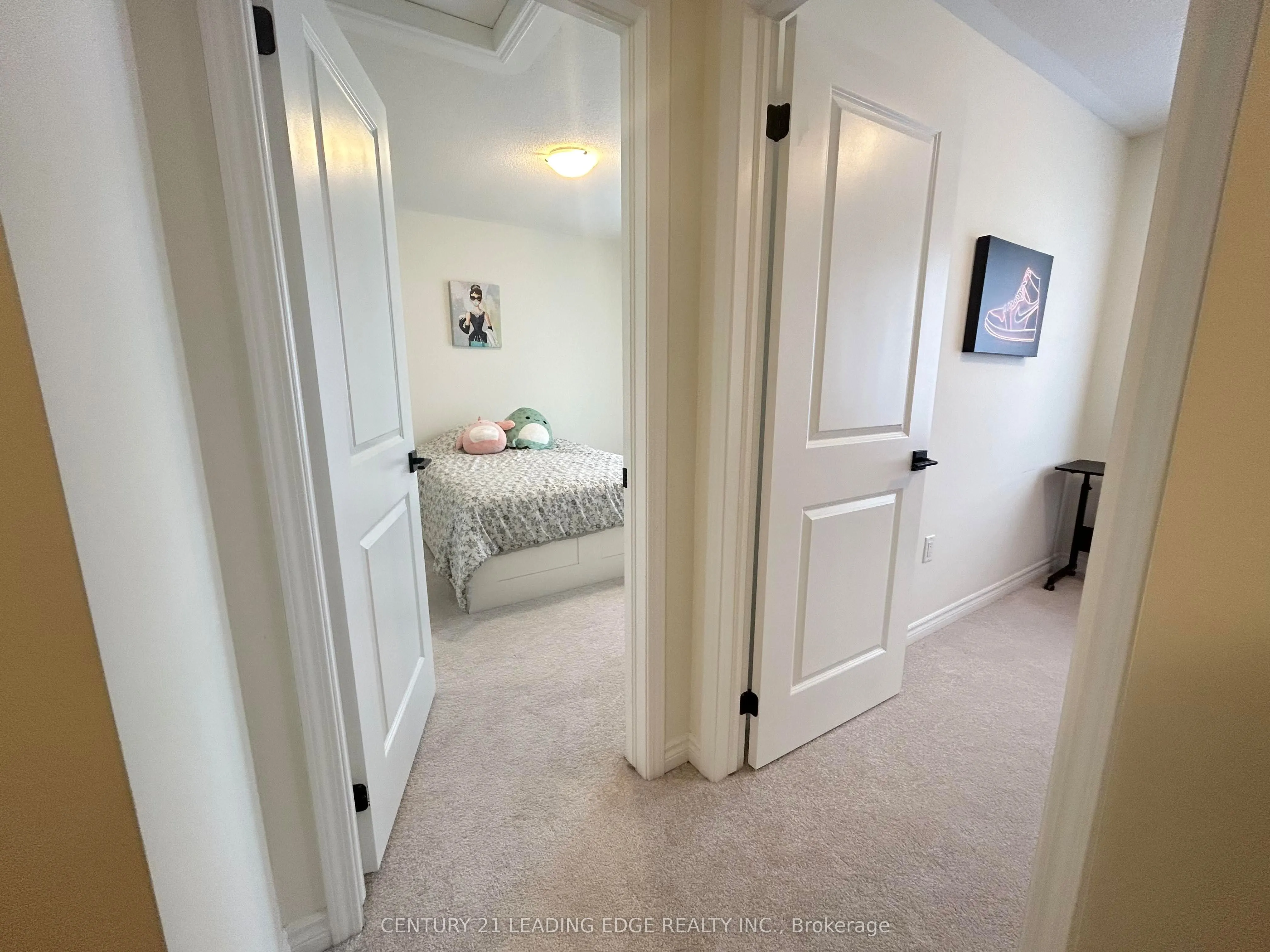 3378 Swordbill Street