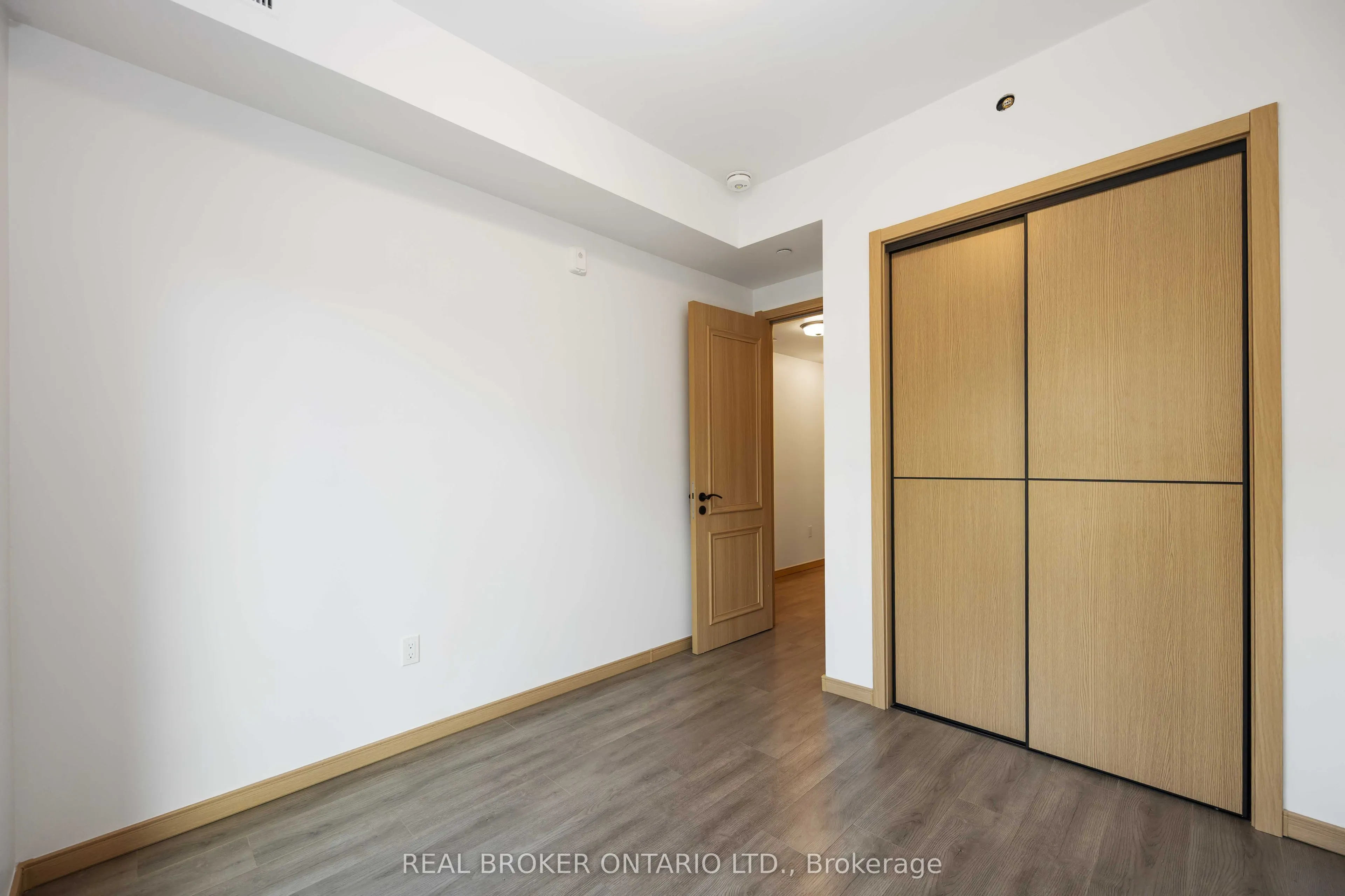 200 Chester Le Boulevard, #D205