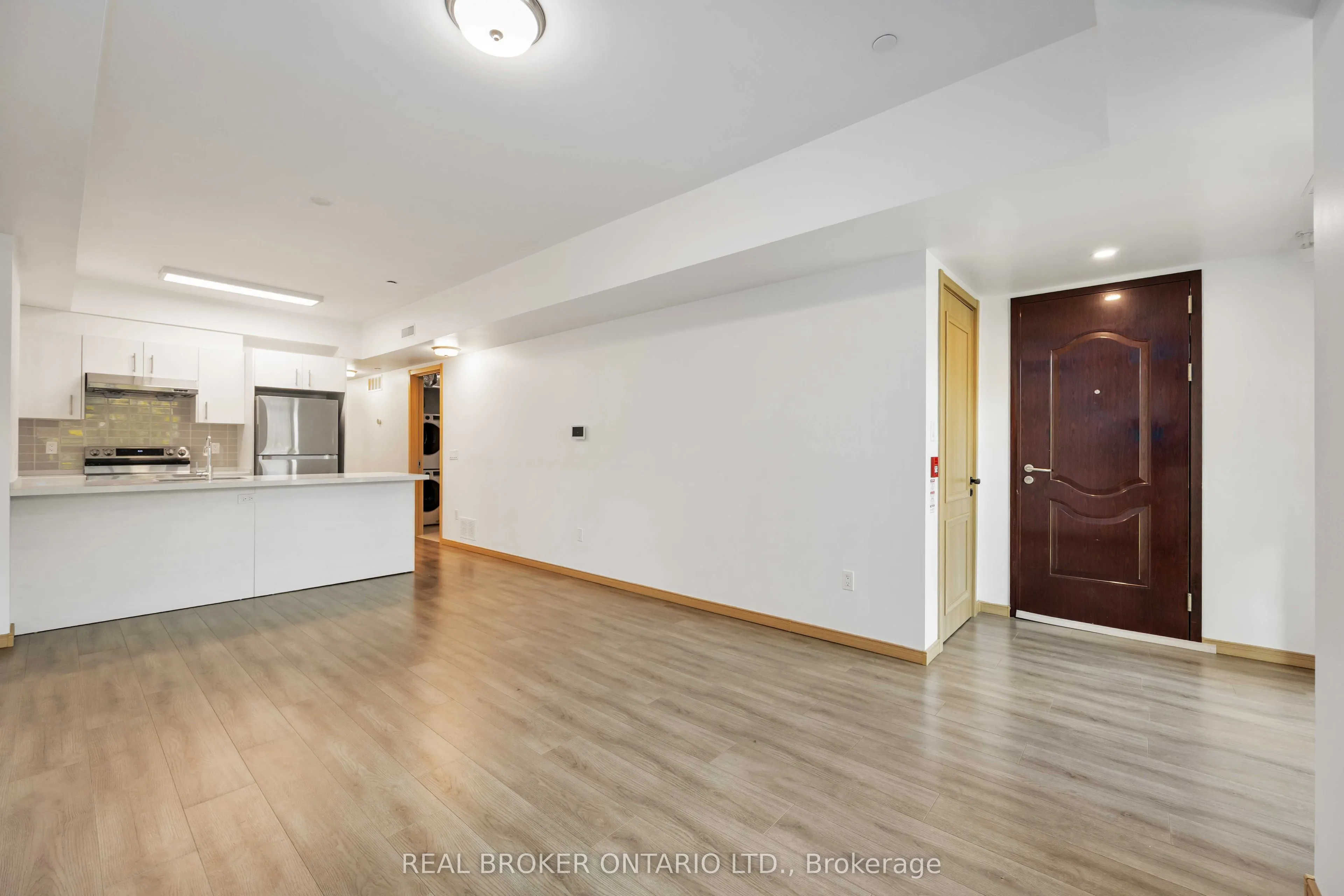 200 Chester Le Boulevard, #D205