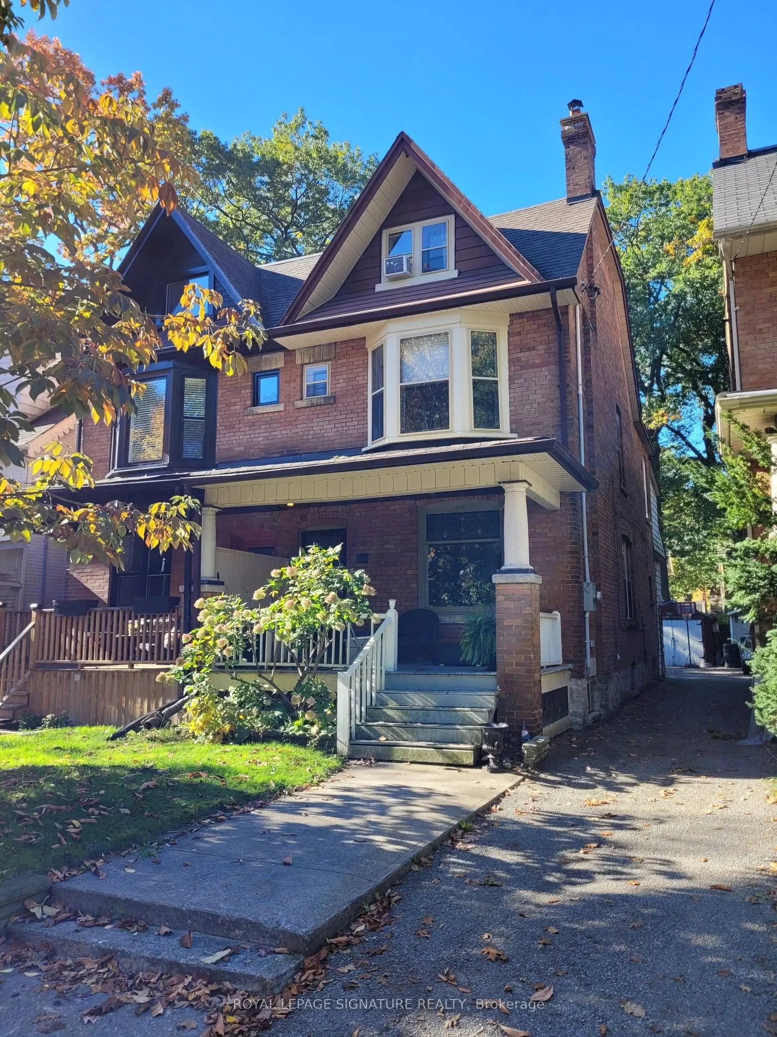 20 Scarborough Road, #Main Floor