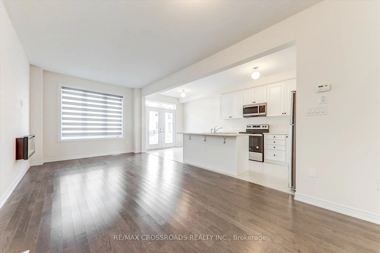 2077 Horace Duncan Crescent