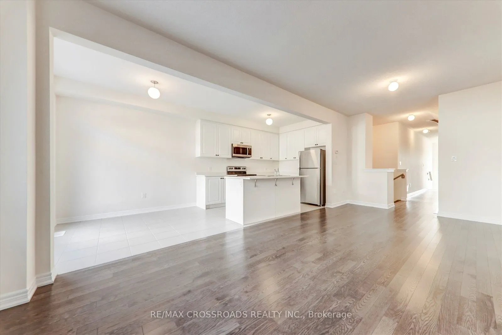 2077 Horace Duncan Crescent