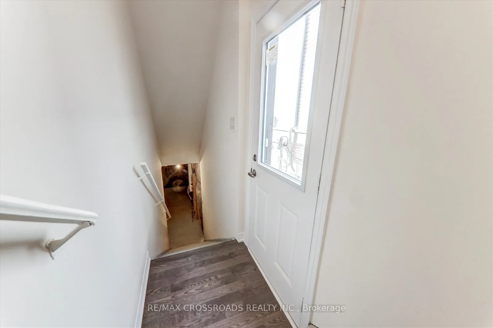 2077 Horace Duncan Crescent